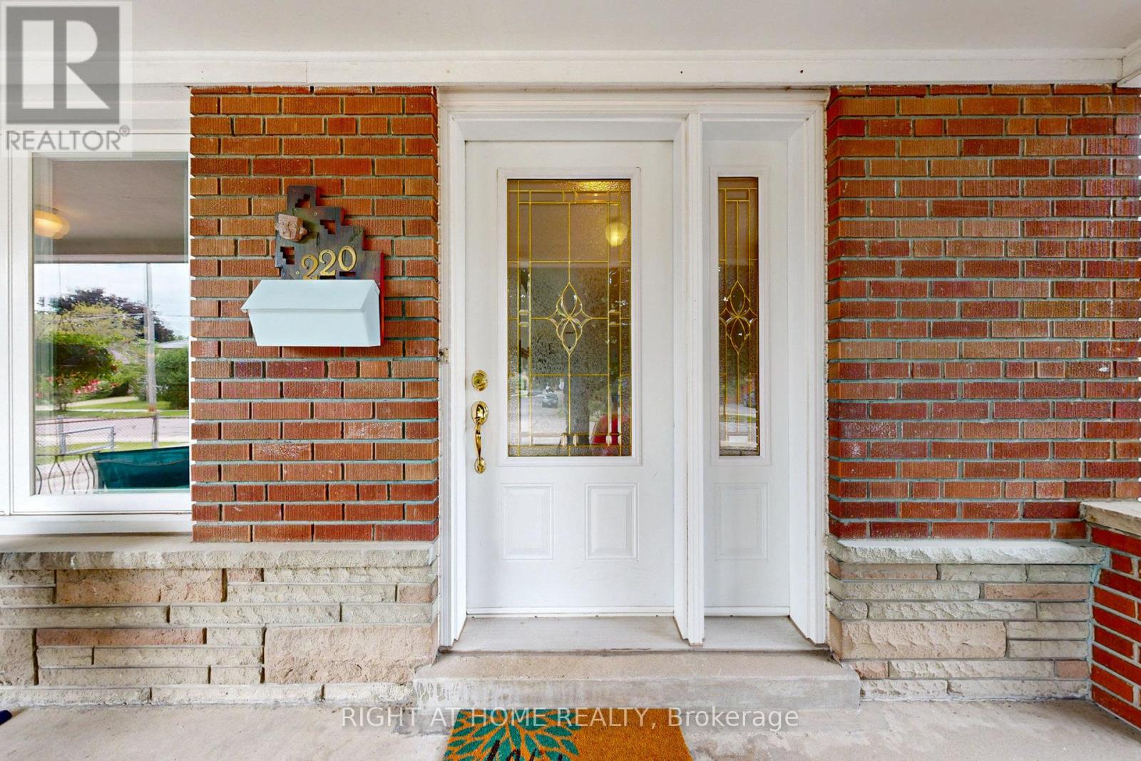 Property at 220 HOMEWOOD AVENUE image 4
