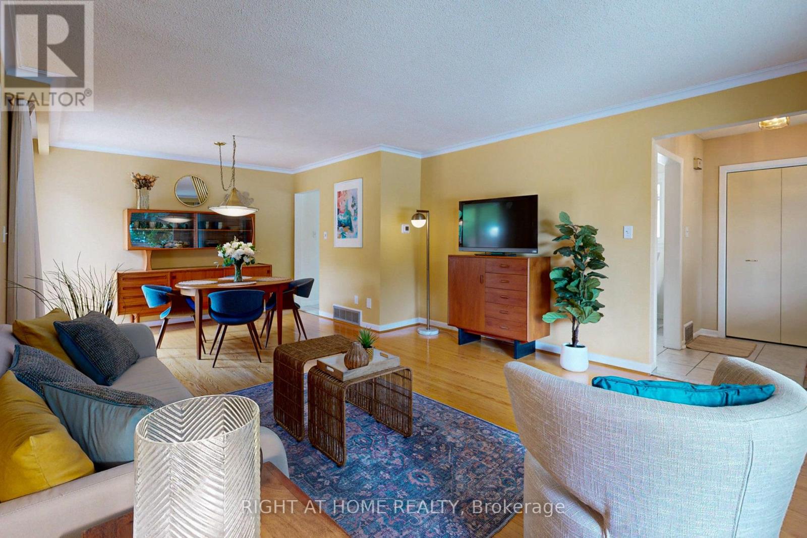 220 Homewood Avenue, Toronto, Ontario  M2M 1K6 - Photo 8 - C11948502