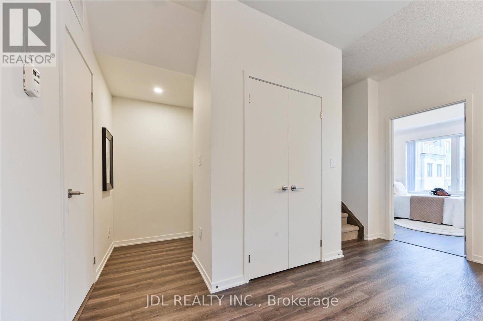 Property at 12 - 260 TWELFTH STREET image 5