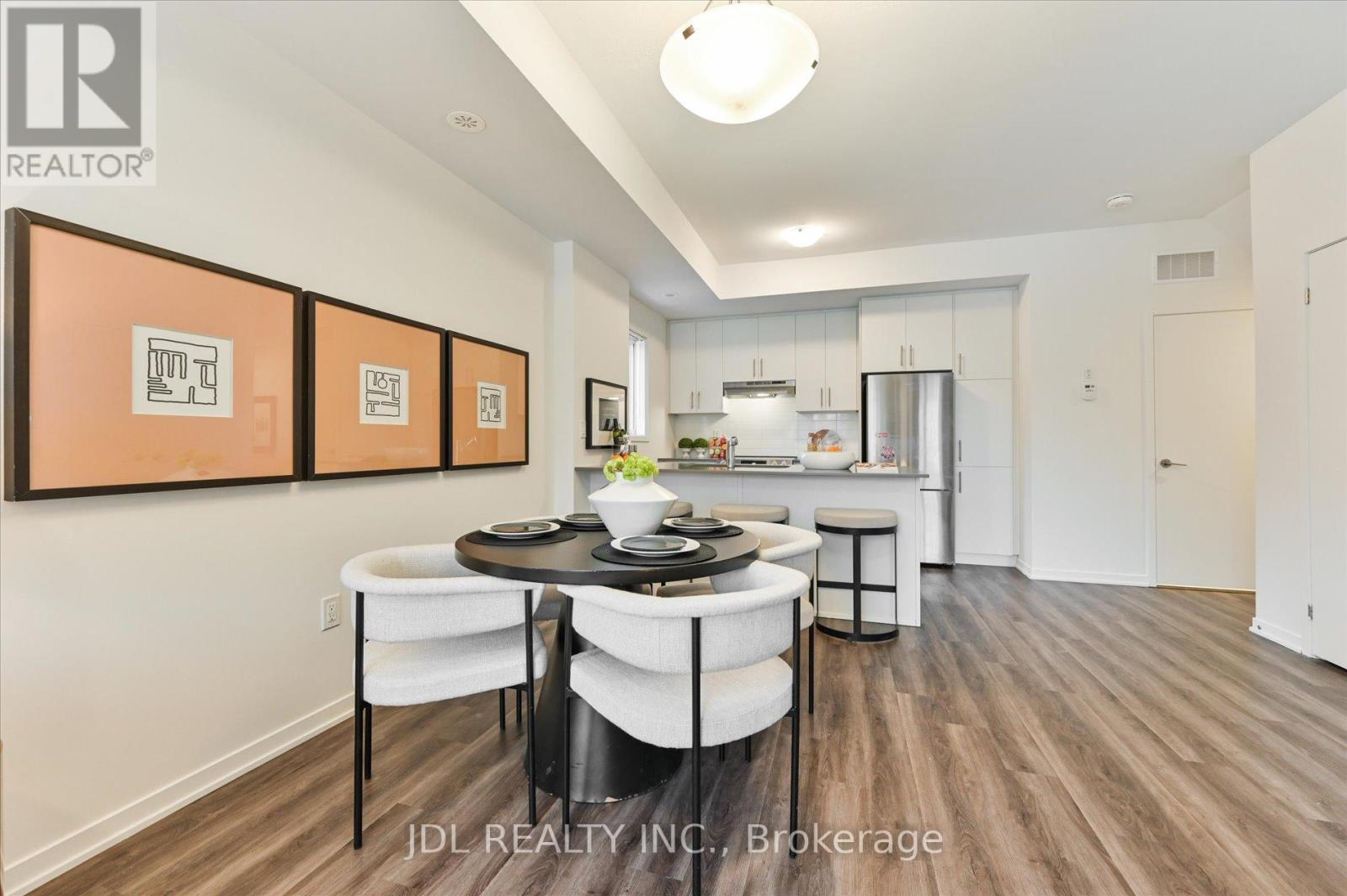 12 - 260 Twelfth Street, Toronto (New Toronto), Ontario  M8V 0J6 - Photo 9 - W11948515