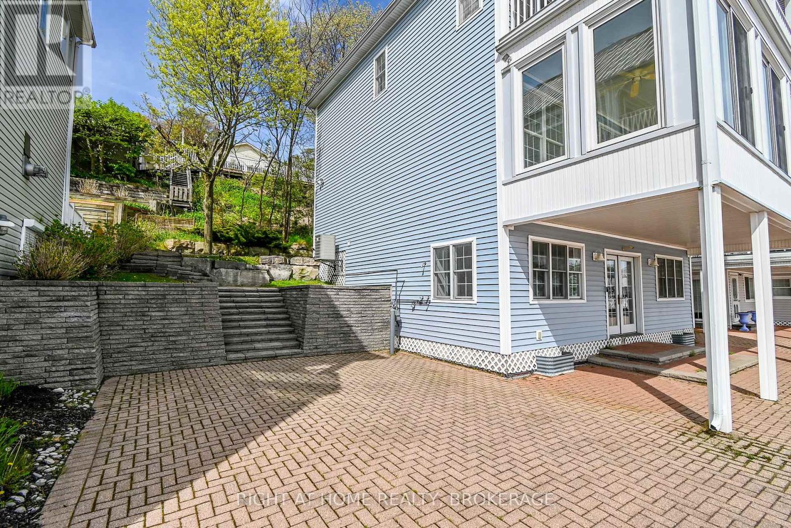 Property at 54 PROMENADE WAY image 4