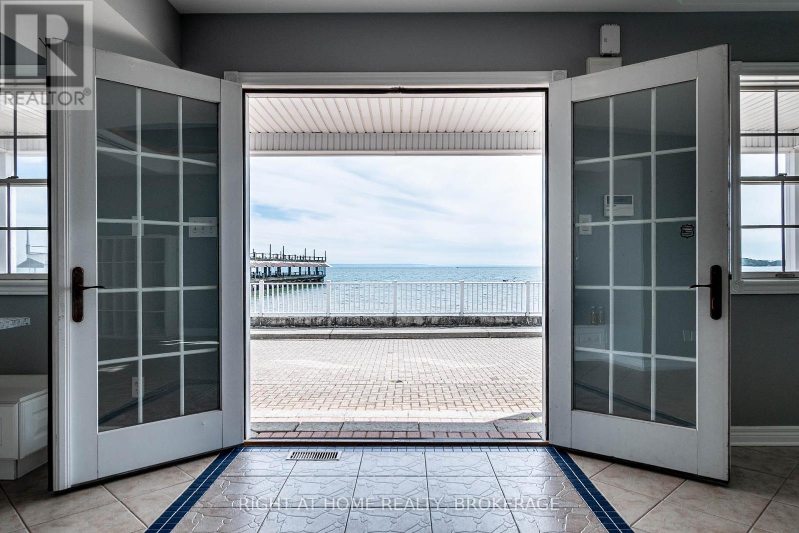 Property at 54 PROMENADE WAY image 5