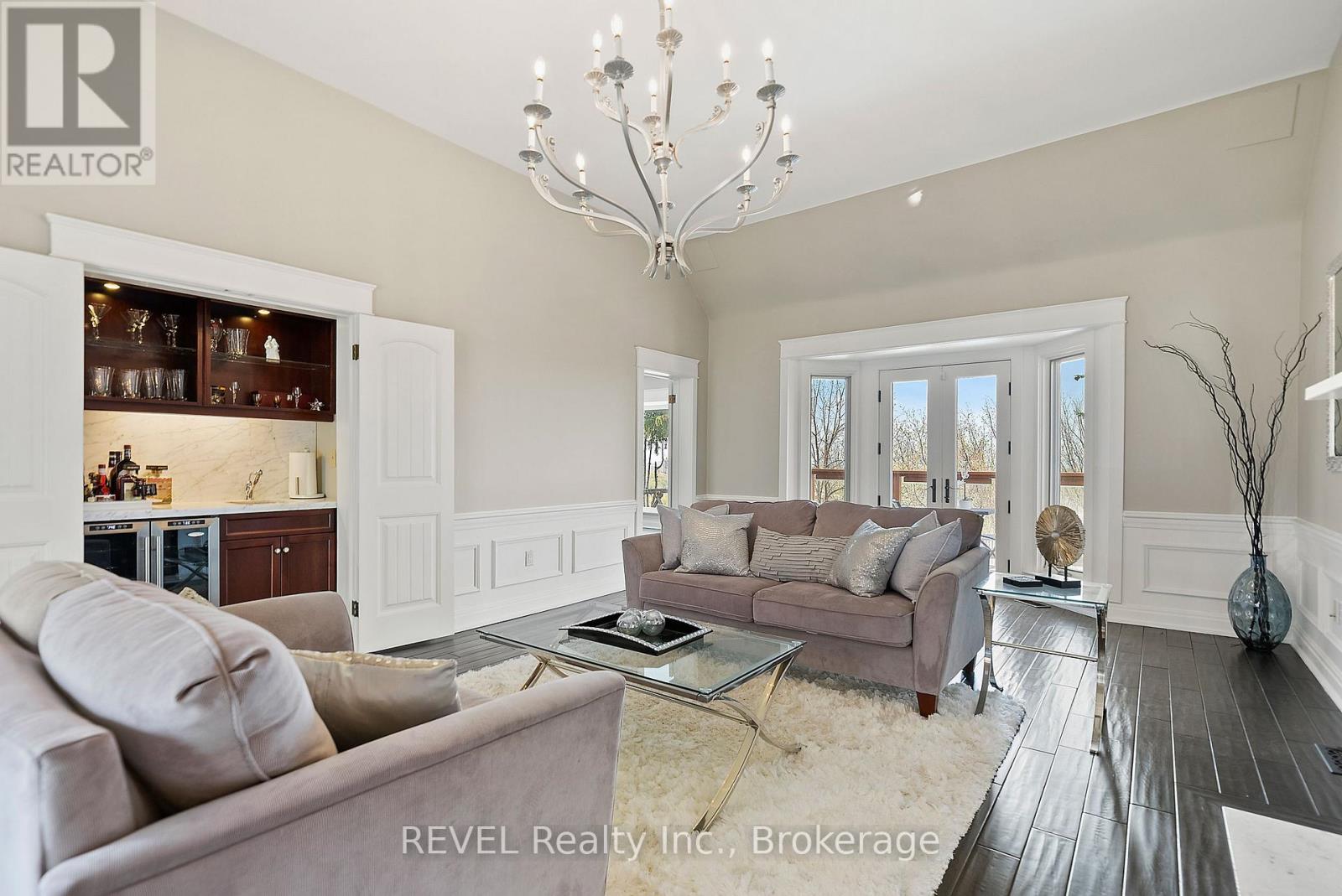 35 Clearview Heights, St. Catharines, Ontario  L2T 2W4 - Photo 8 - X11936610