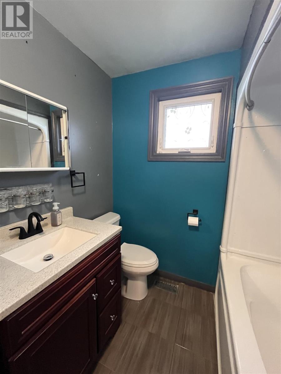 417 Aspen Dr, Nakina, Ontario  P0T 2H0 - Photo 10 - TB243583