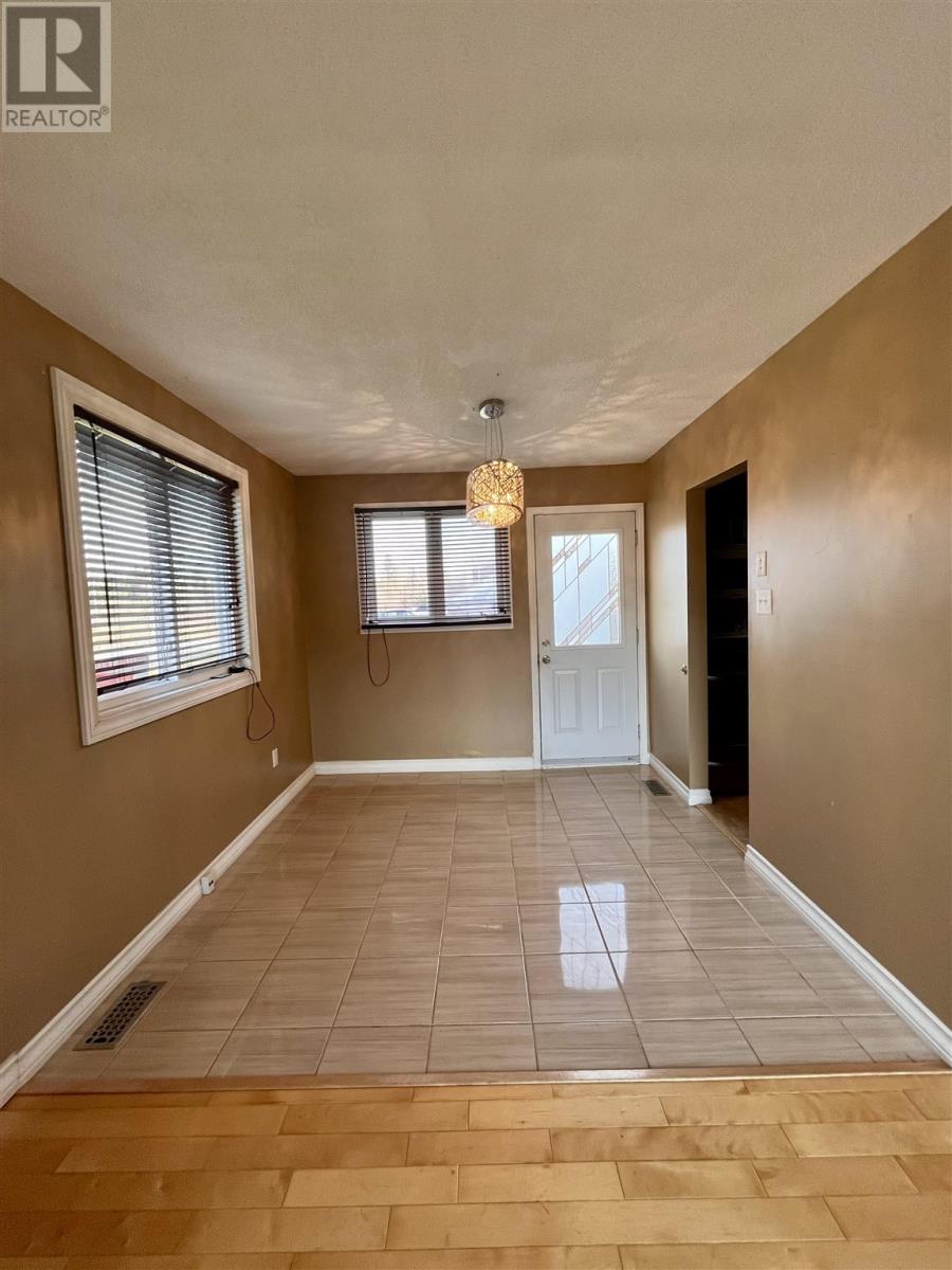 417 Aspen Dr, Nakina, Ontario  P0T 2H0 - Photo 19 - TB243583