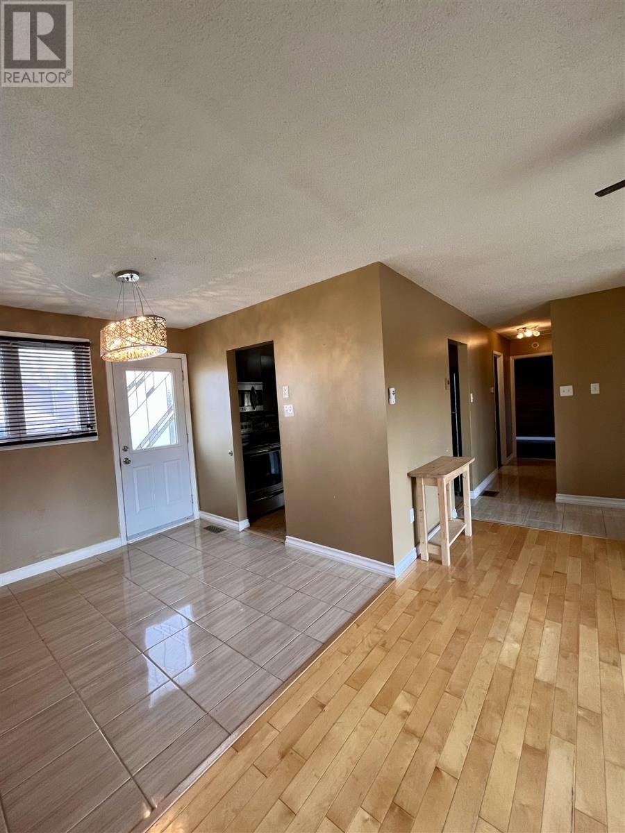 417 Aspen Dr, Nakina, Ontario  P0T 2H0 - Photo 5 - TB243583