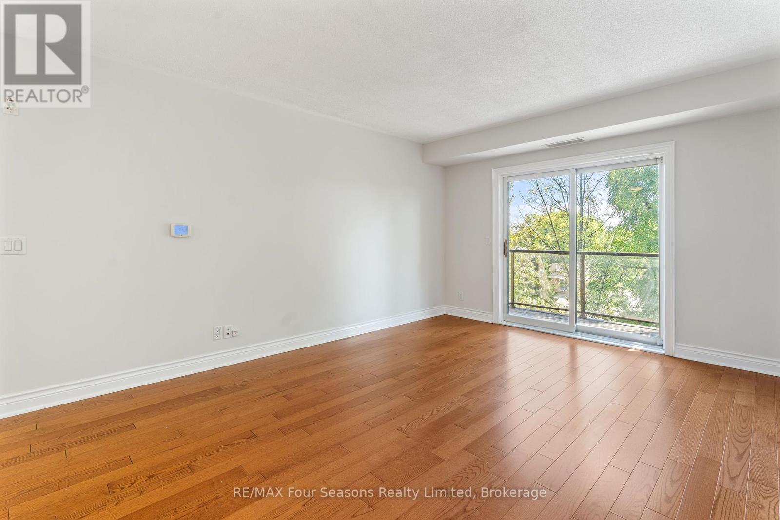 411 - 91 Raglan Street, Collingwood, Ontario  L9Y 3B3 - Photo 3 - S11948674