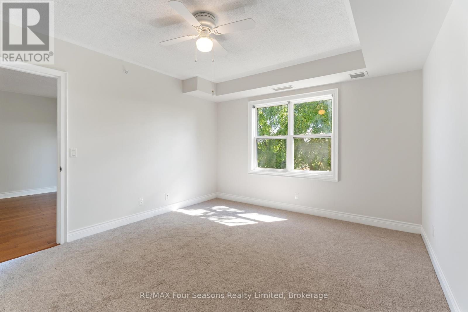 411 - 91 Raglan Street, Collingwood, Ontario  L9Y 3B3 - Photo 4 - S11948674