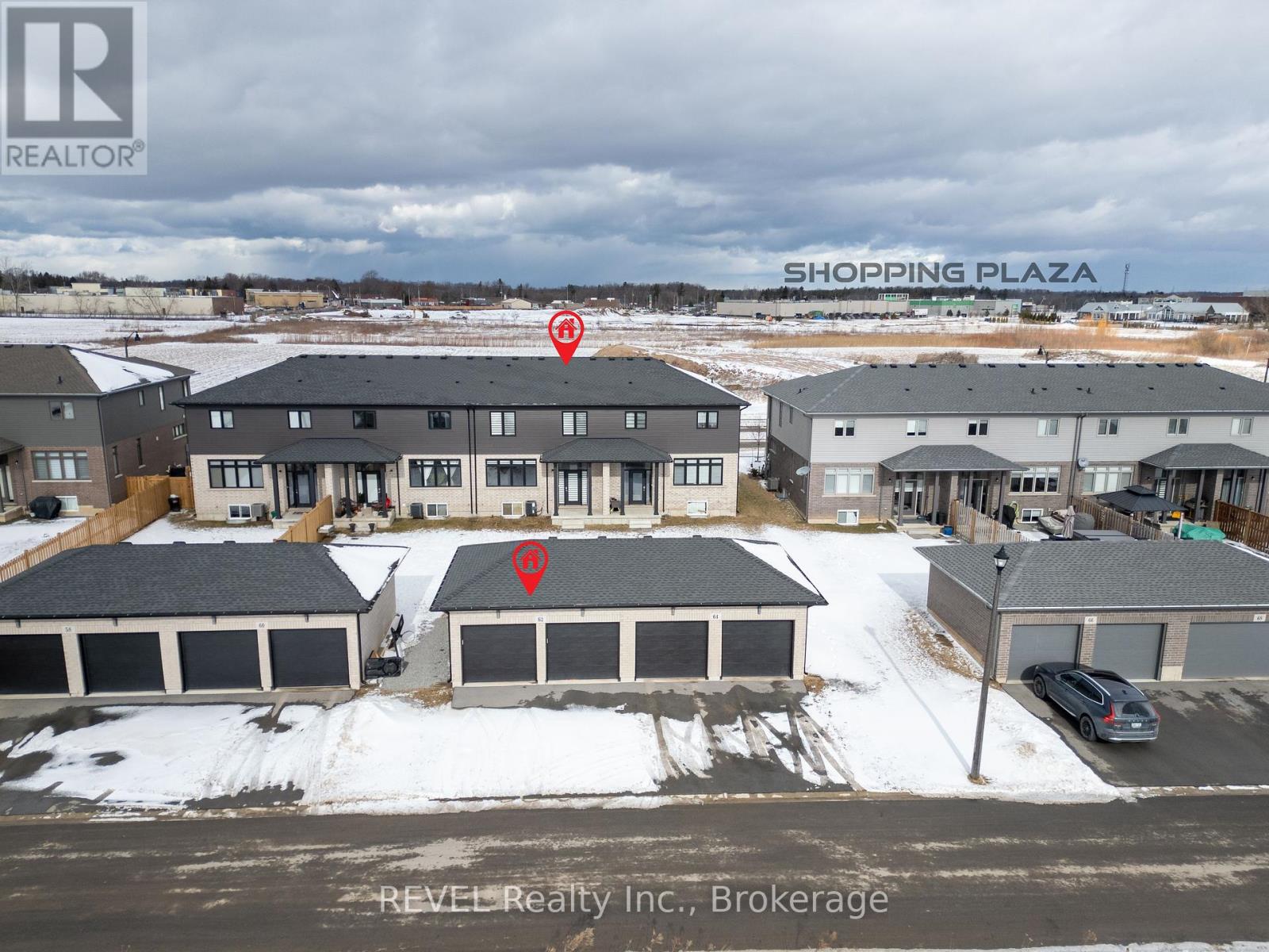 Property at 62 SUMMERSIDES BOULEVARD image 2