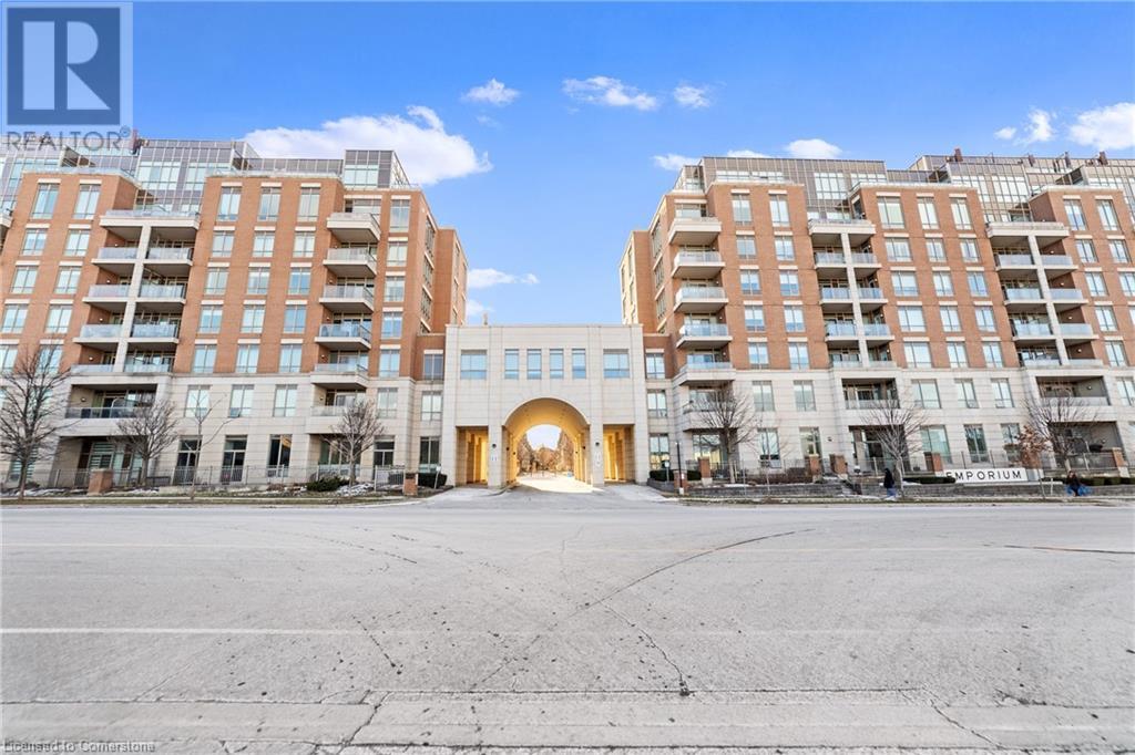 2480 PRINCE MICHAEL Drive Unit# 102, Oakville, Ontario