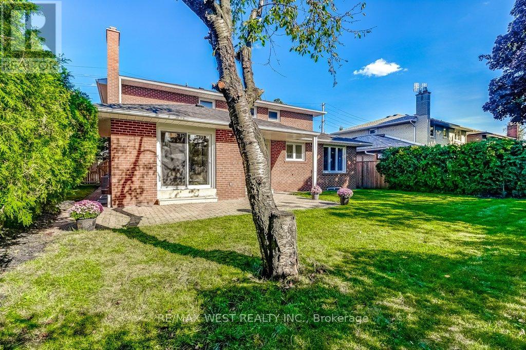 120 Neilson Drive, Toronto, Ontario  M9C 1W2 - Photo 35 - W11948832