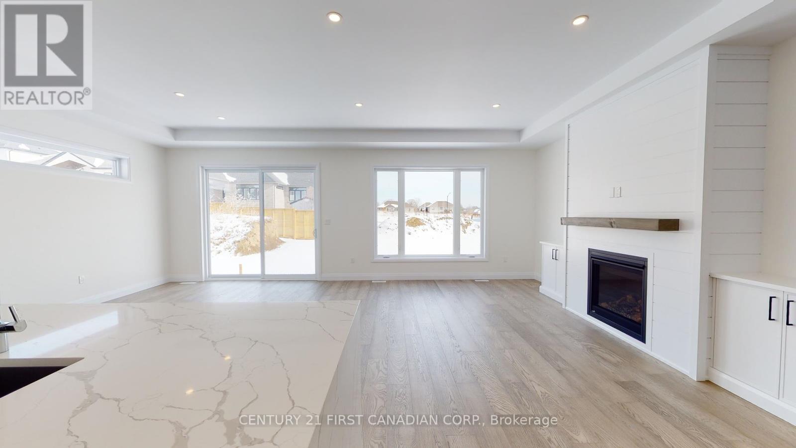 18 Postma Crescent, North Middlesex (Alisa Craig), Ontario  N0M 1A0 - Photo 13 - X11948902