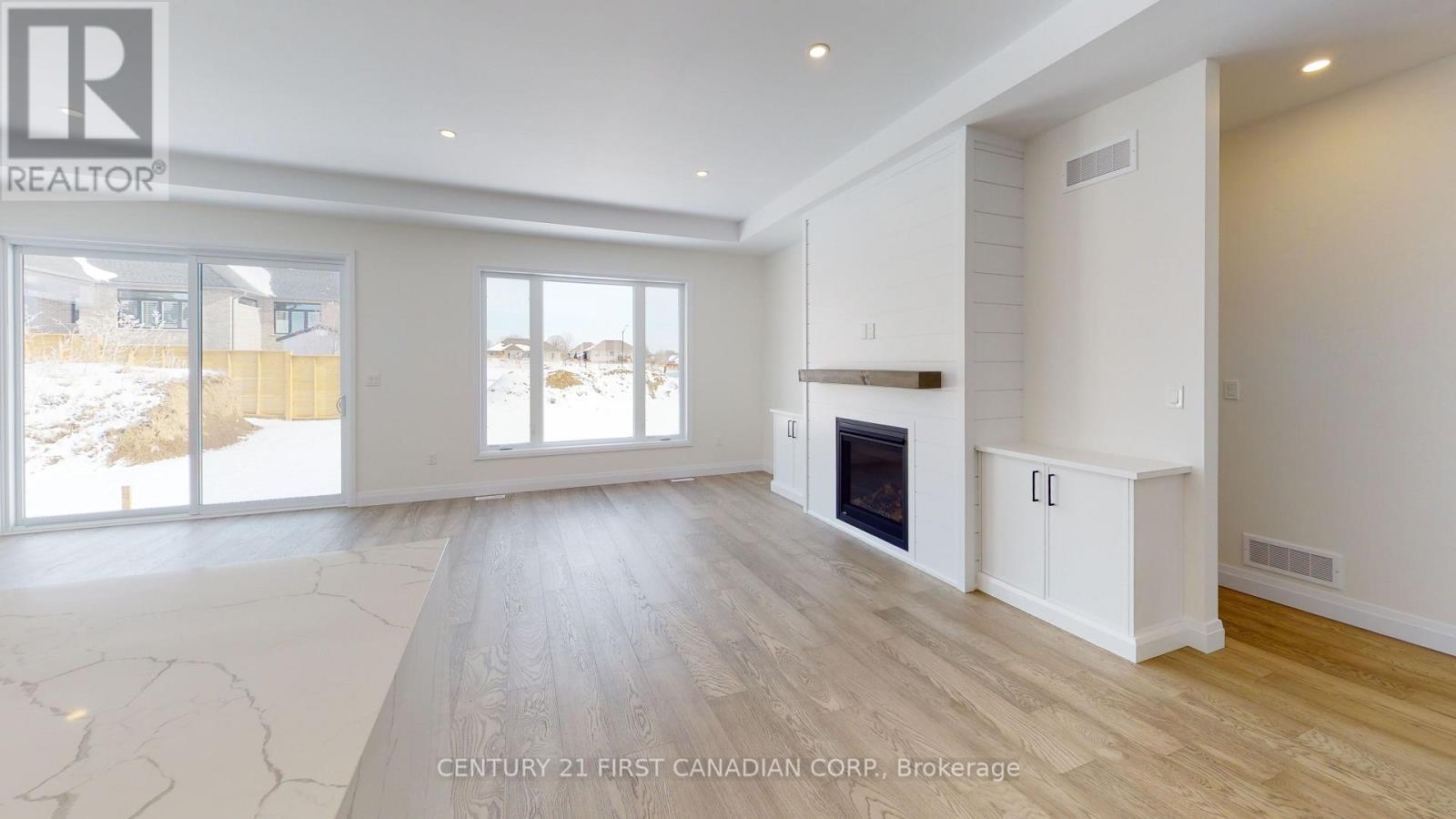 18 Postma Crescent, North Middlesex (Alisa Craig), Ontario  N0M 1A0 - Photo 14 - X11948902