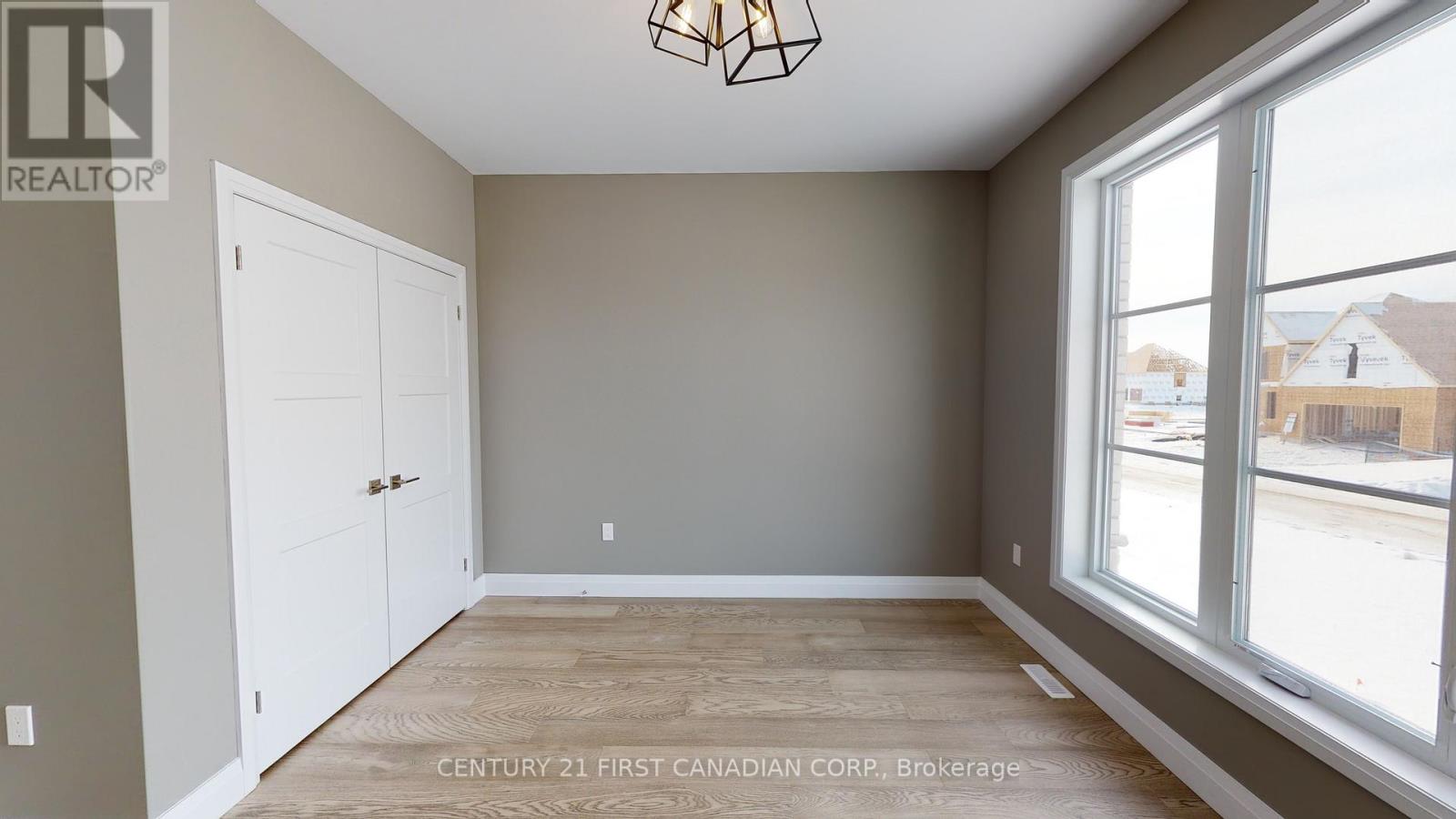 18 Postma Crescent, North Middlesex (Alisa Craig), Ontario  N0M 1A0 - Photo 20 - X11948902