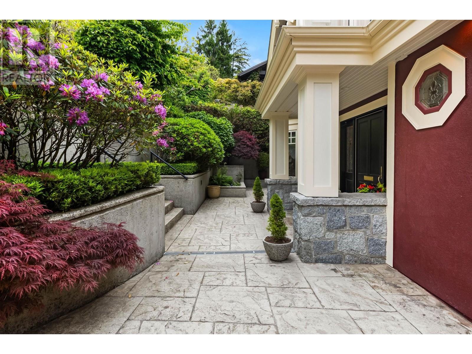 4535 W 1st Avenue, Vancouver, British Columbia  V6R 1H7 - Photo 3 - R2962101