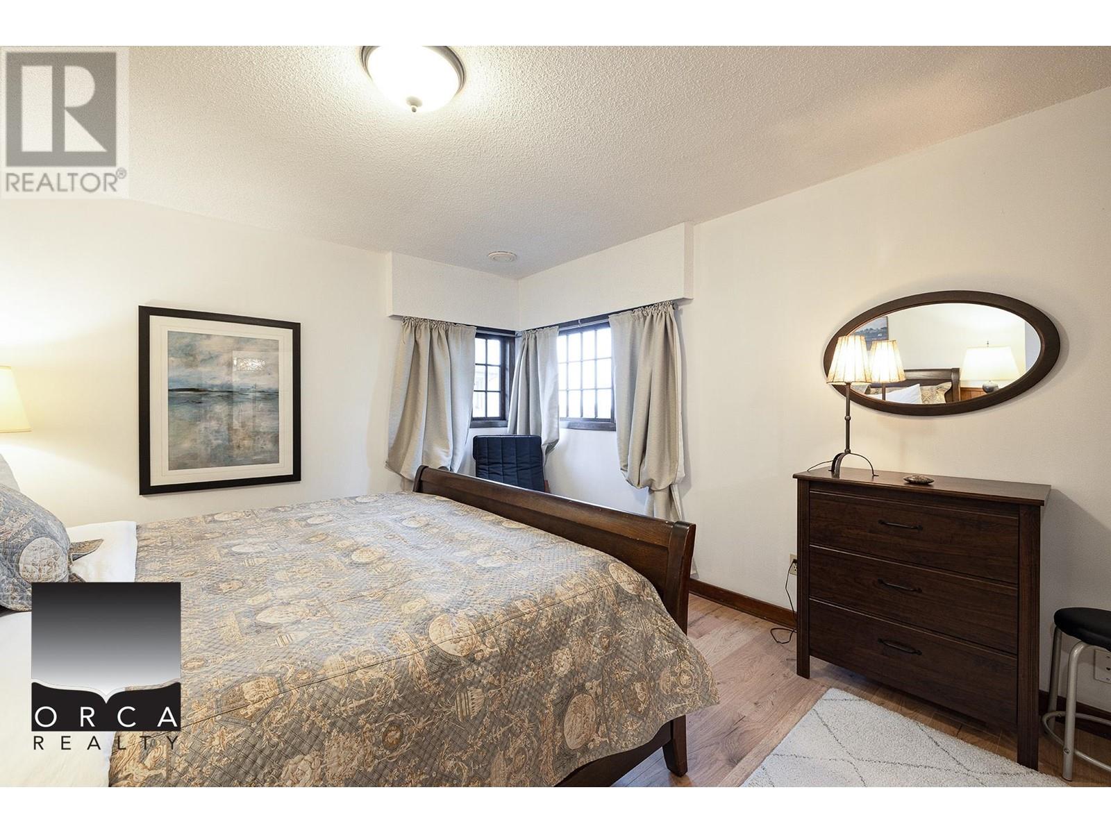 Short Term 2676 Haywood Avenue, West Vancouver, British Columbia  V7V 1Y6 - Photo 10 - R2962106