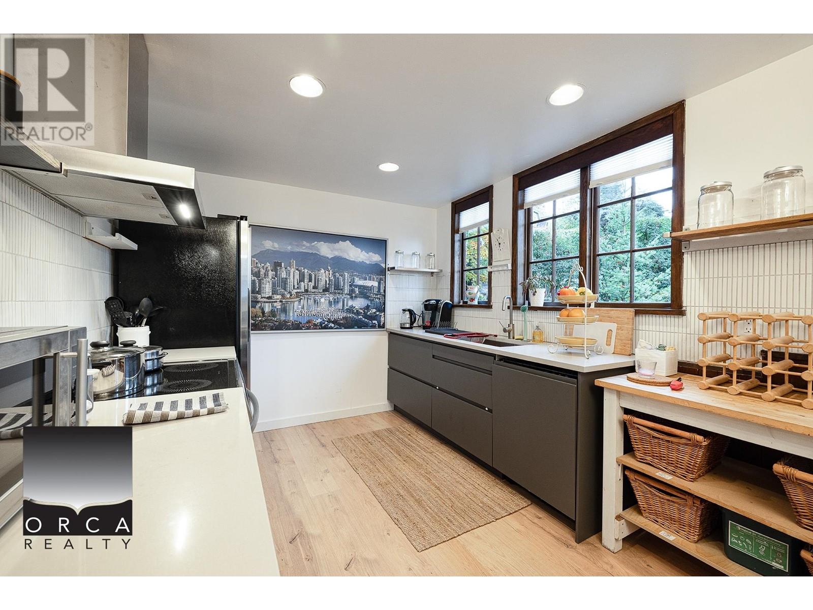 Short Term 2676 Haywood Avenue, West Vancouver, British Columbia  V7V 1Y6 - Photo 15 - R2962106