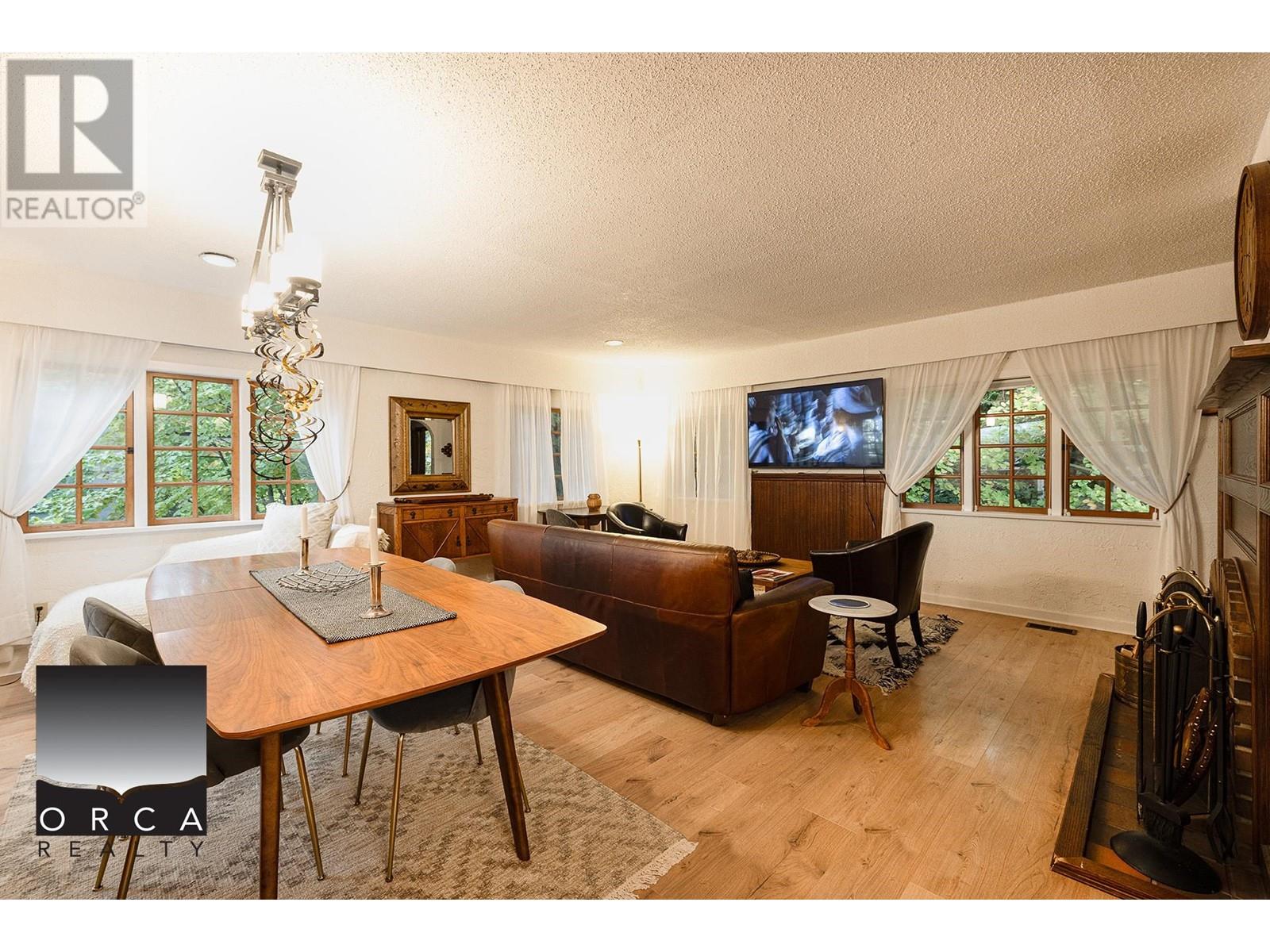 Long Term 2676 Haywood Avenue, West Vancouver, British Columbia  V7V 1Y6 - Photo 3 - R2962107