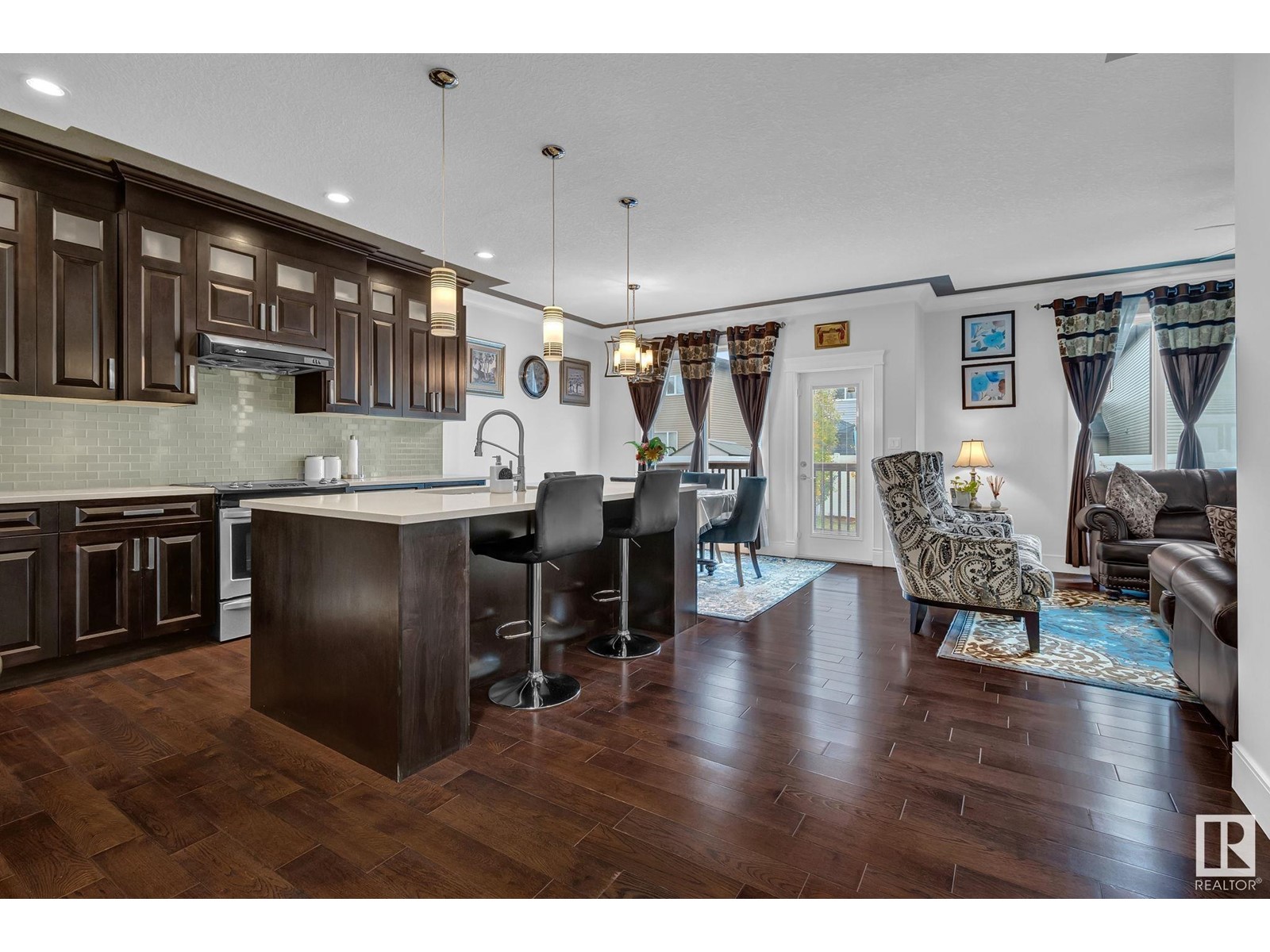 Property at 16727 61 St NW image 5