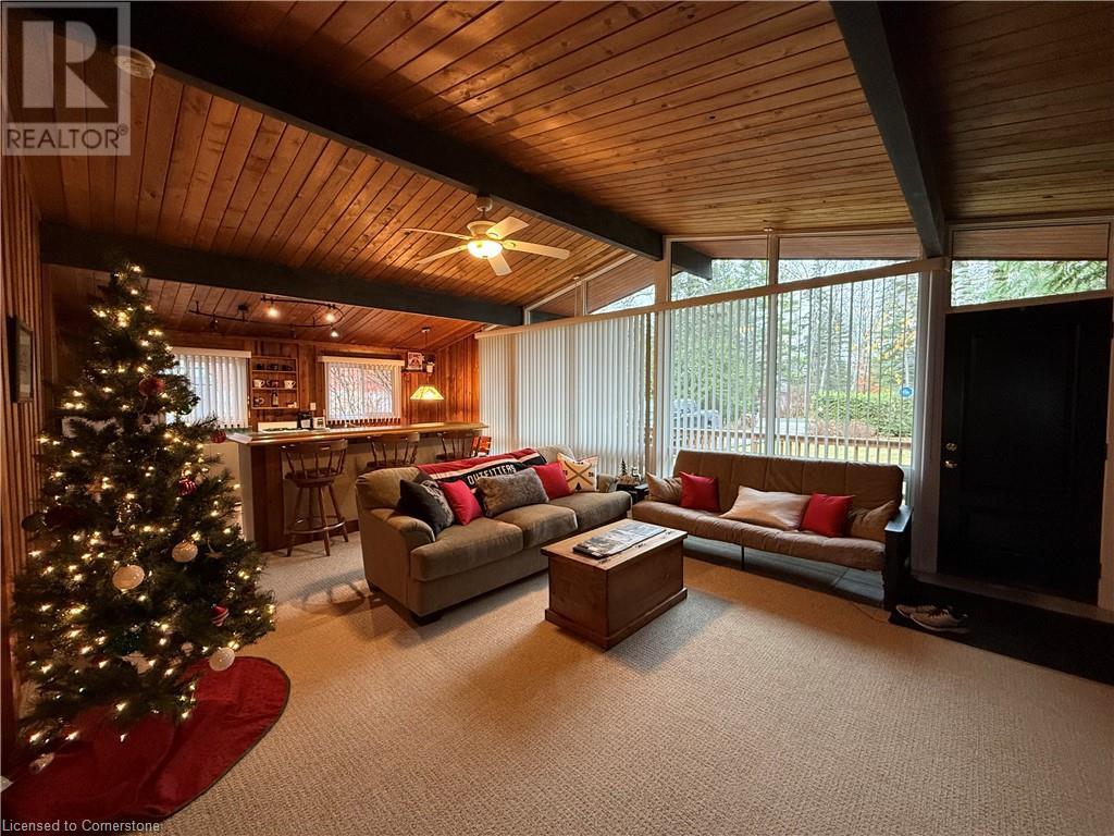 Property at 185 TIMMONS Street image 4