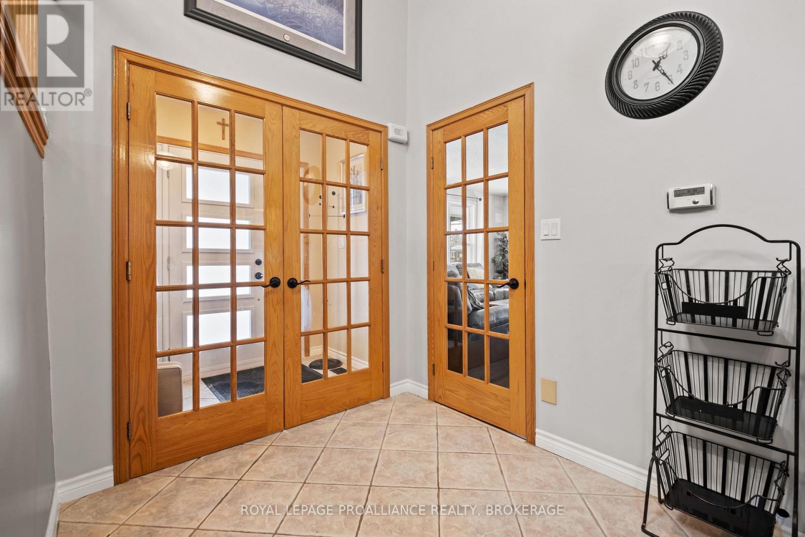 Property at 2 CREIGHTON DRIVE image 4