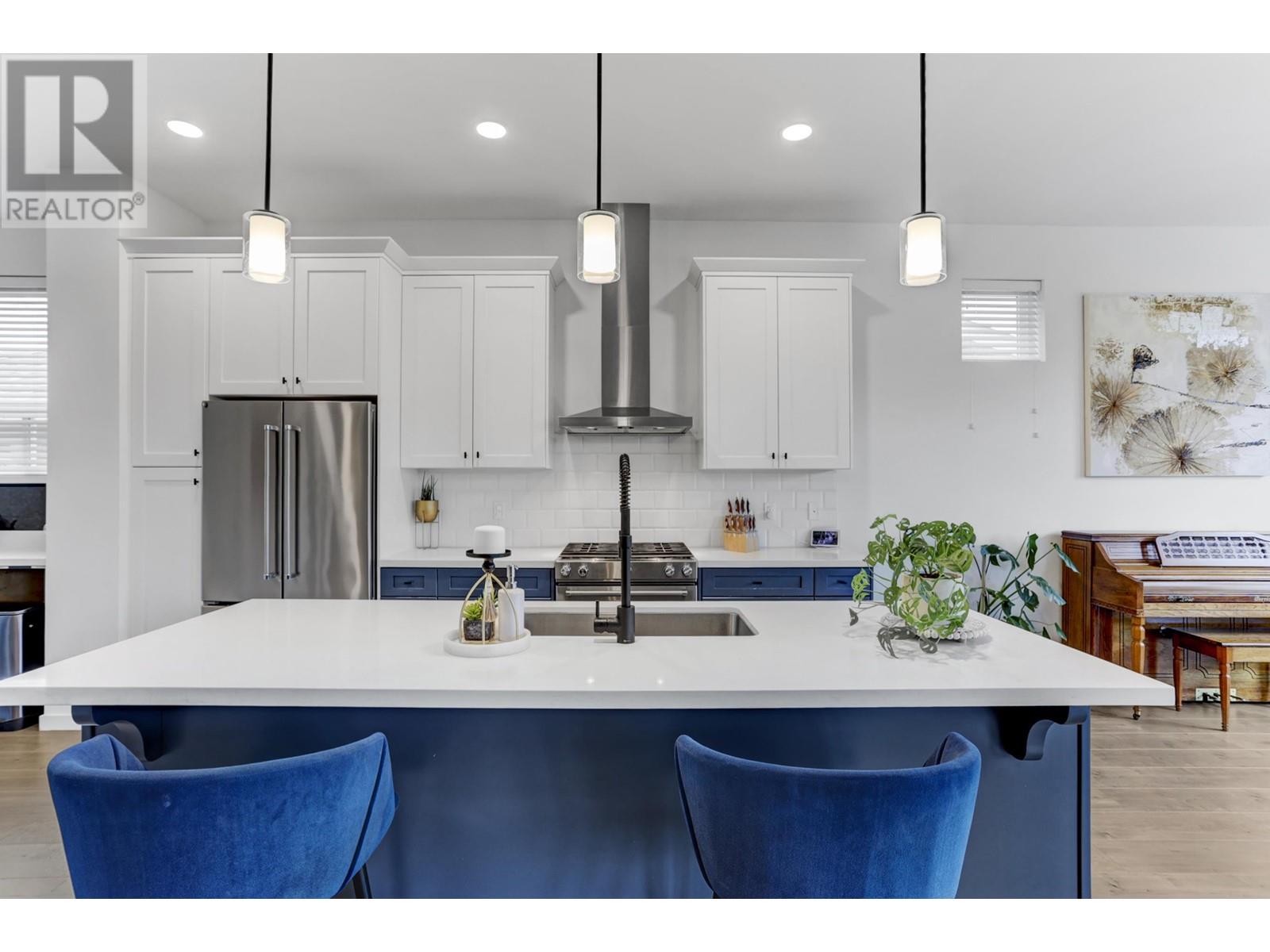 Property at 10597 JACKSON ROAD image 4