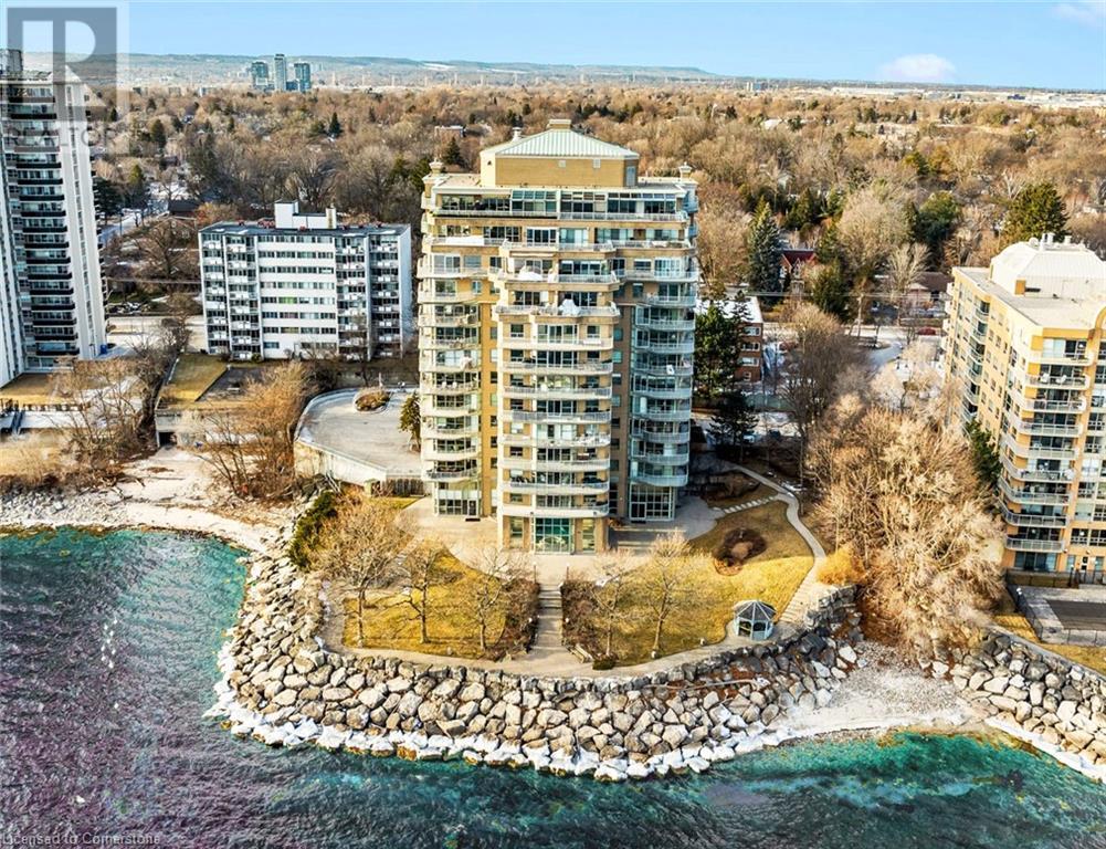 2190 LAKESHORE Road Unit# 403, Burlington, Ontario