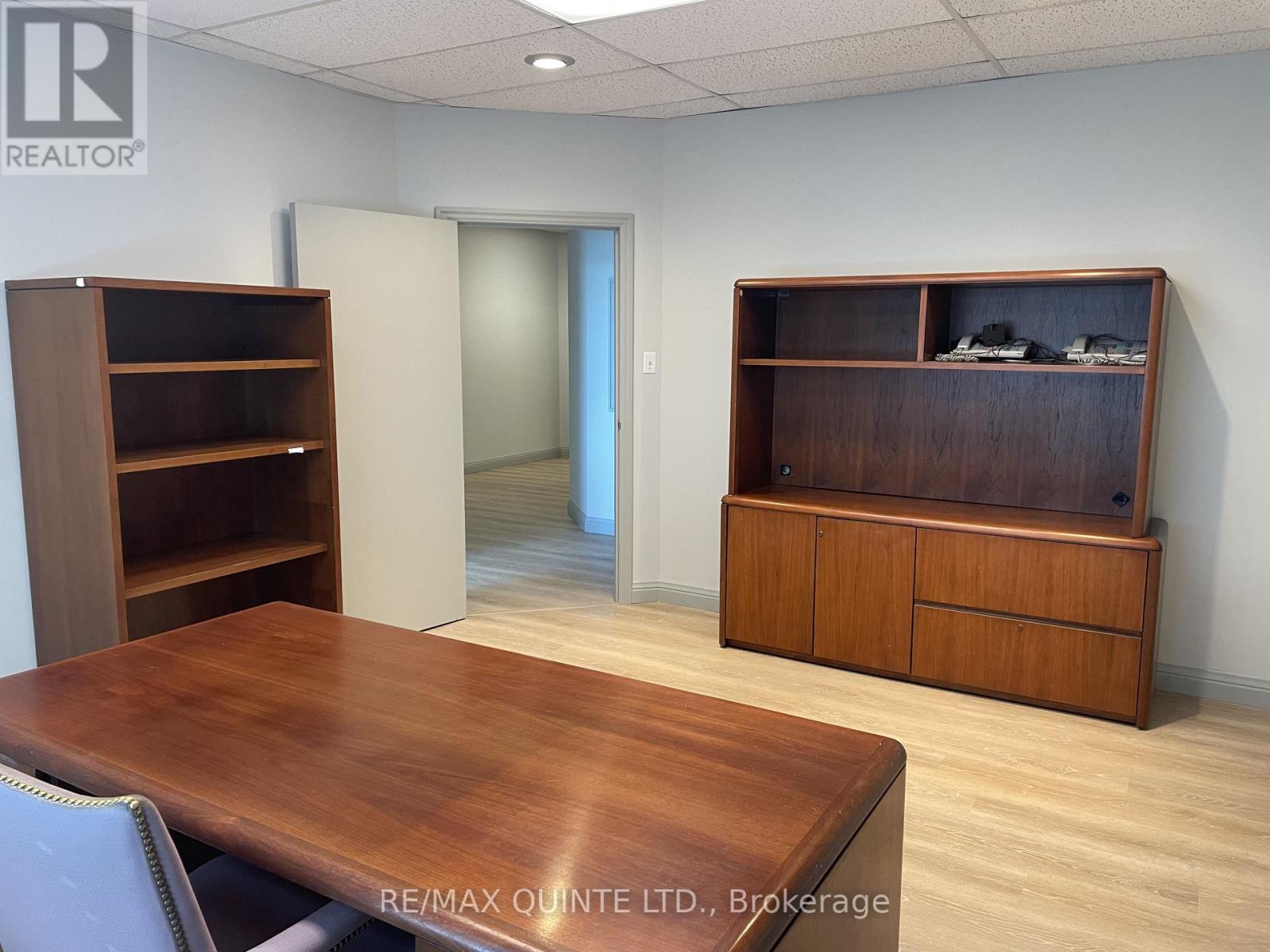 69-71 Dundas Street W, Quinte West, Ontario  K8V 3P4 - Photo 11 - X7304088