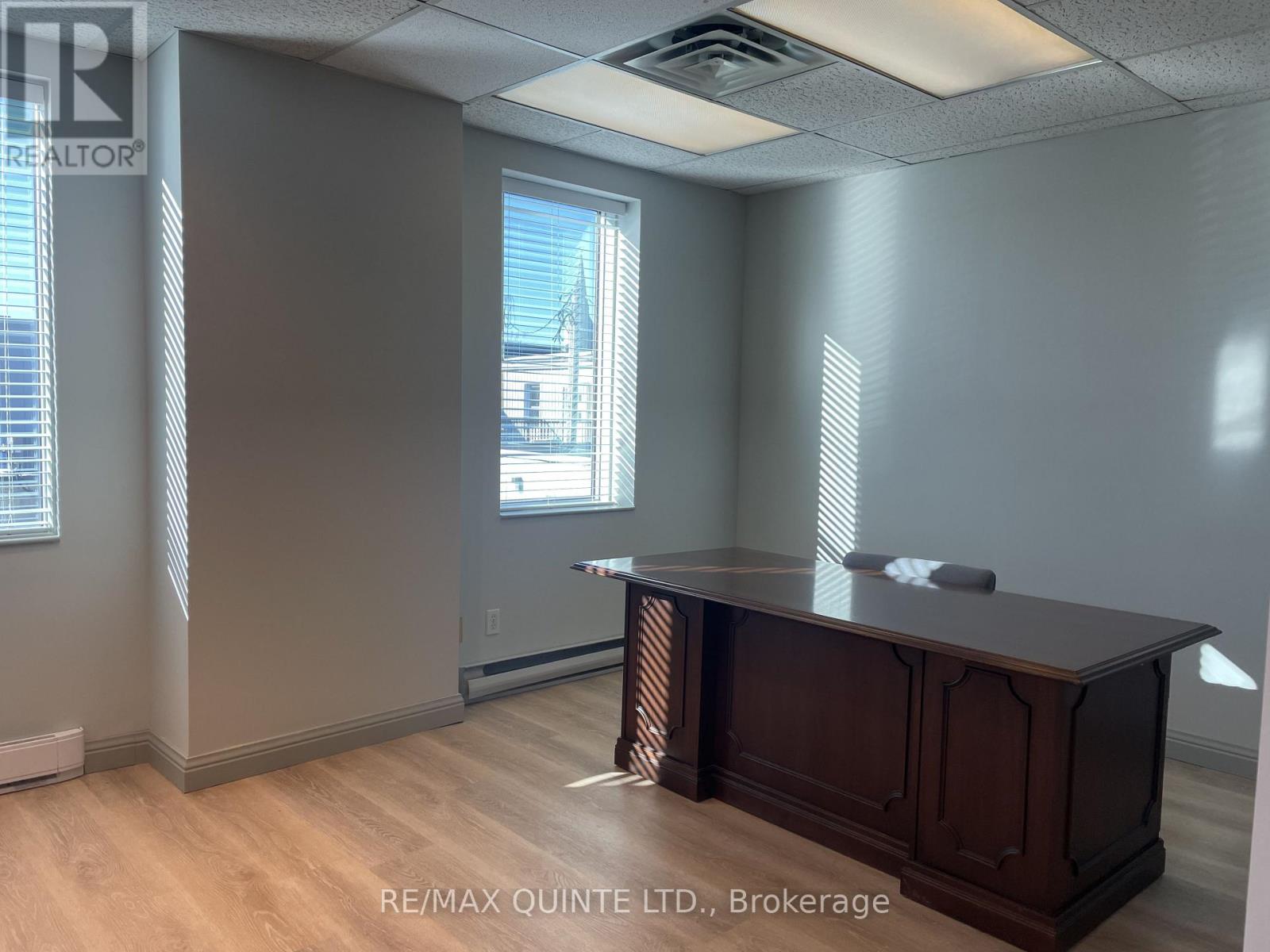 69-71 Dundas Street W, Quinte West, Ontario  K8V 3P4 - Photo 37 - X7304088