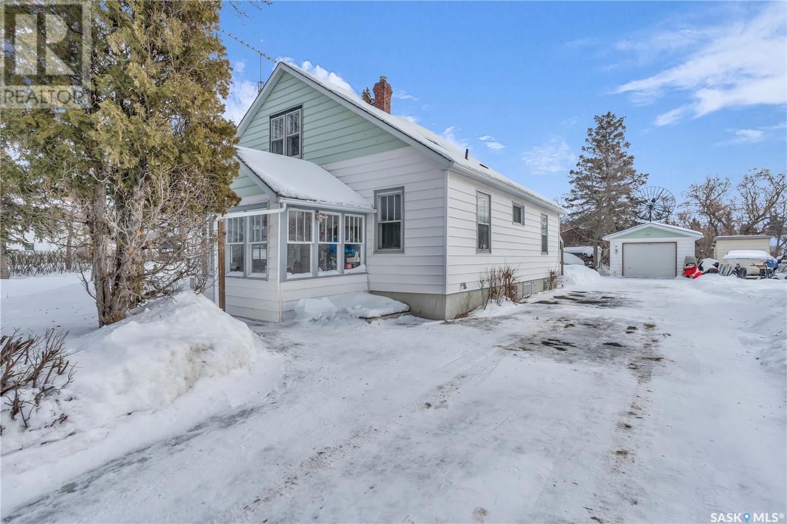 Property at 201 Blackstock STREET image 4