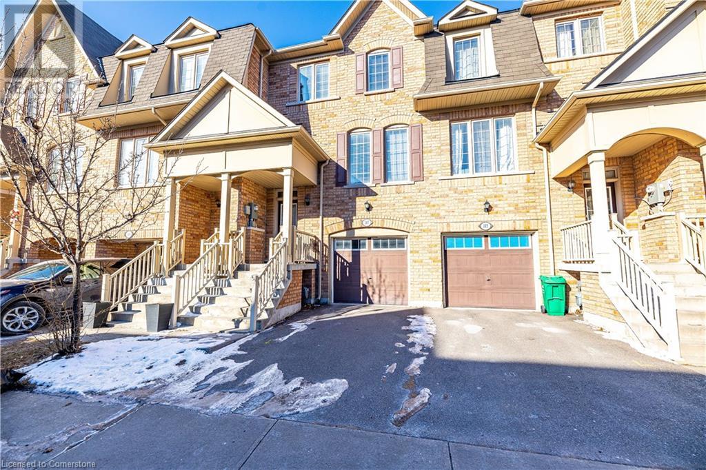 Property at 107 SEA DRIFTER Crescent image 2