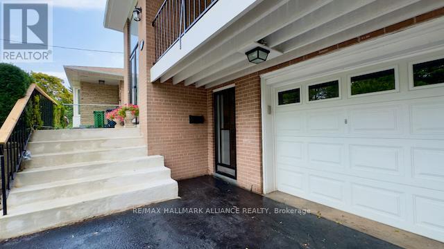 247 Woodsworth Road, Toronto, Ontario  M2L 2T5 - Photo 2 - C9343540