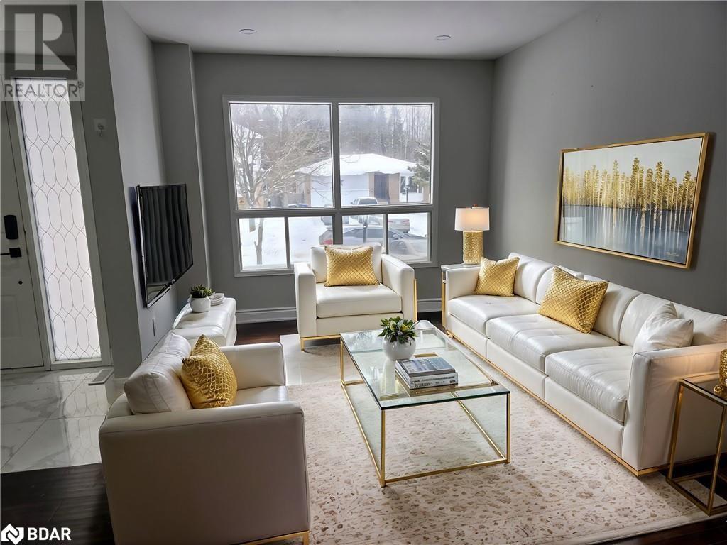 2529 Della Street, Innisfil, Ontario  L9S 2H2 - Photo 3 - 40694726