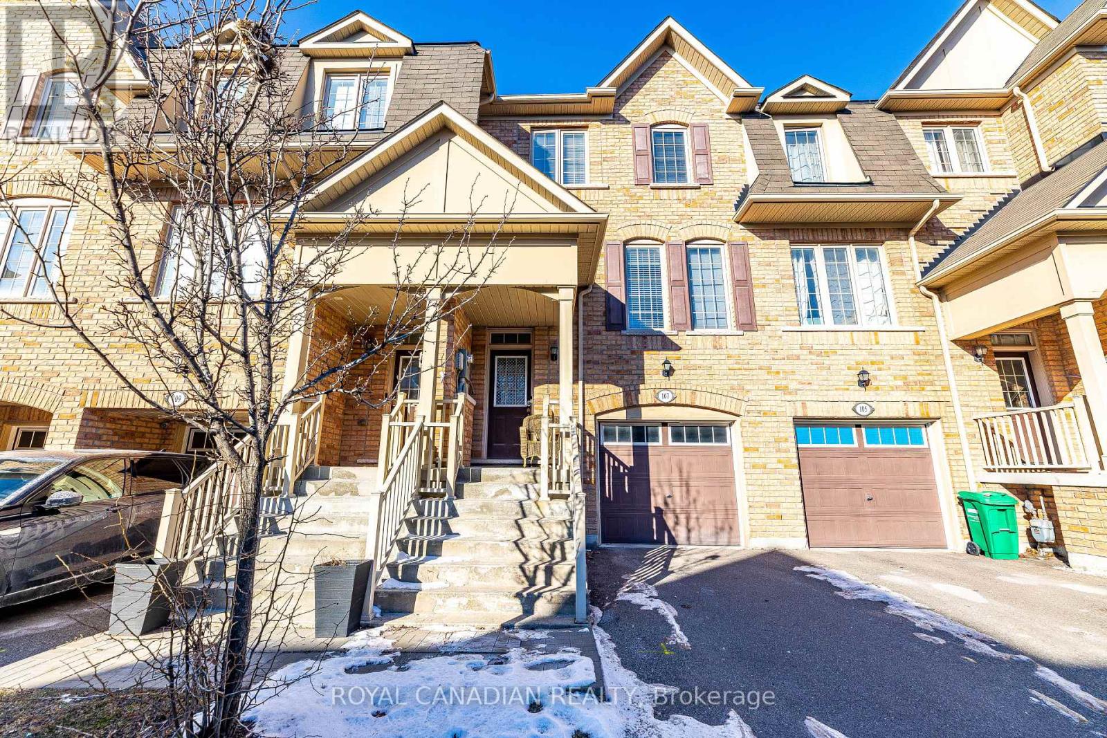 Property at 107 SEA DRIFTER CRESCENT image 1