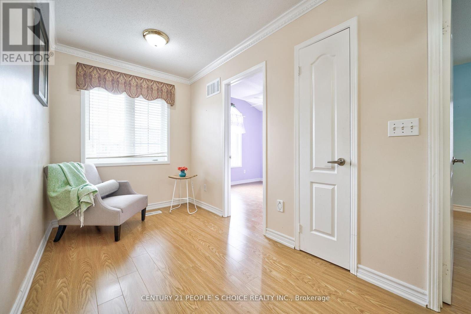 Upper - 42 Pennyroyal Crescent, Brampton, Ontario  L6S 6J7 - Photo 15 - W11949280