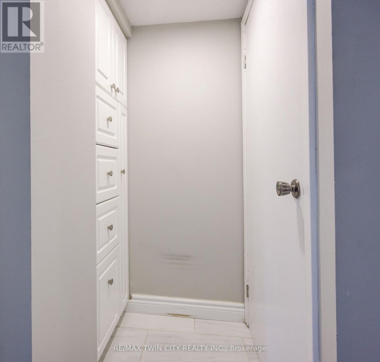 43 - 121 University Avenue E, Waterloo, Ontario  N2J 4J1 - Photo 21 - X11949276