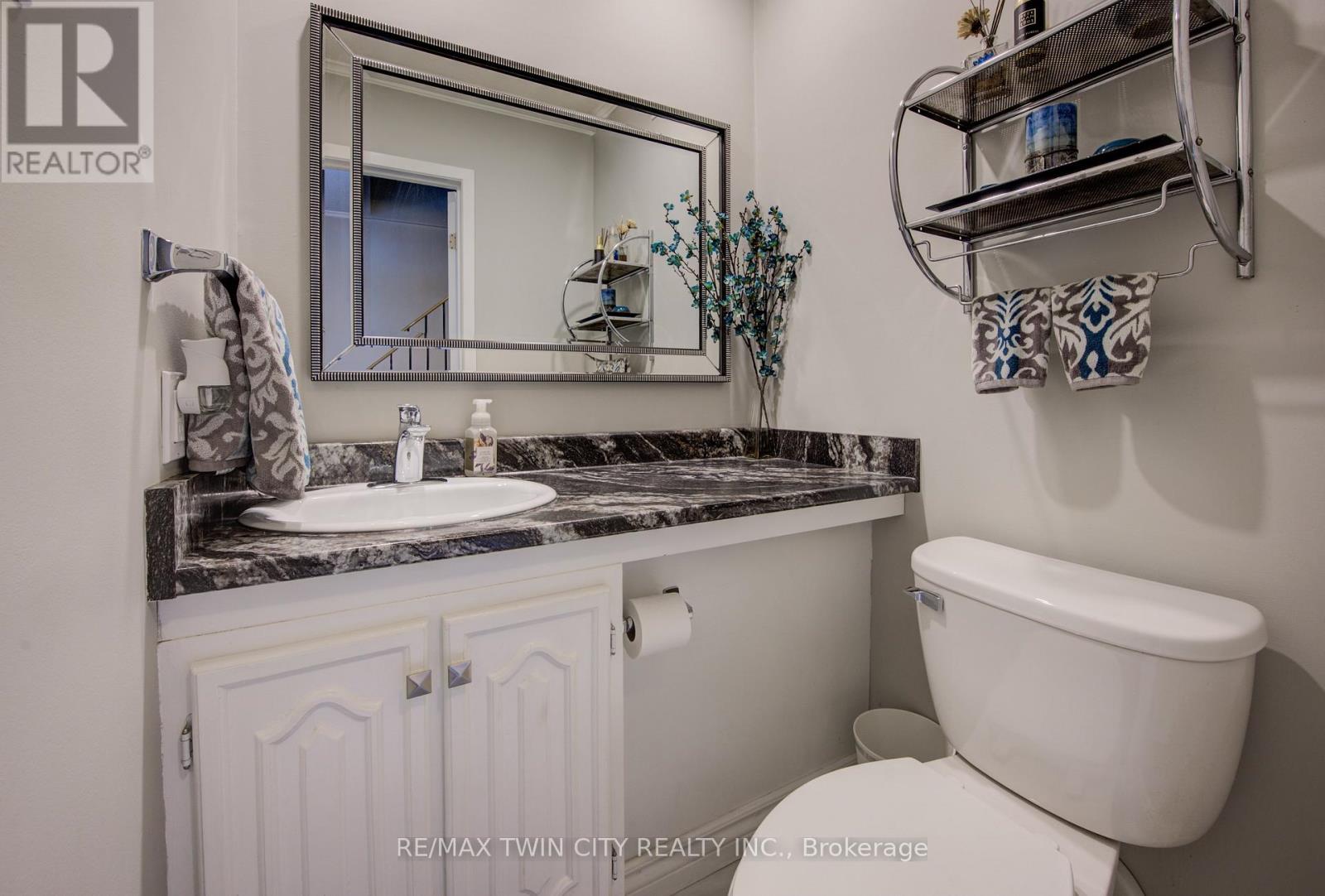 43 - 121 University Avenue E, Waterloo, Ontario  N2J 4J1 - Photo 24 - X11949276