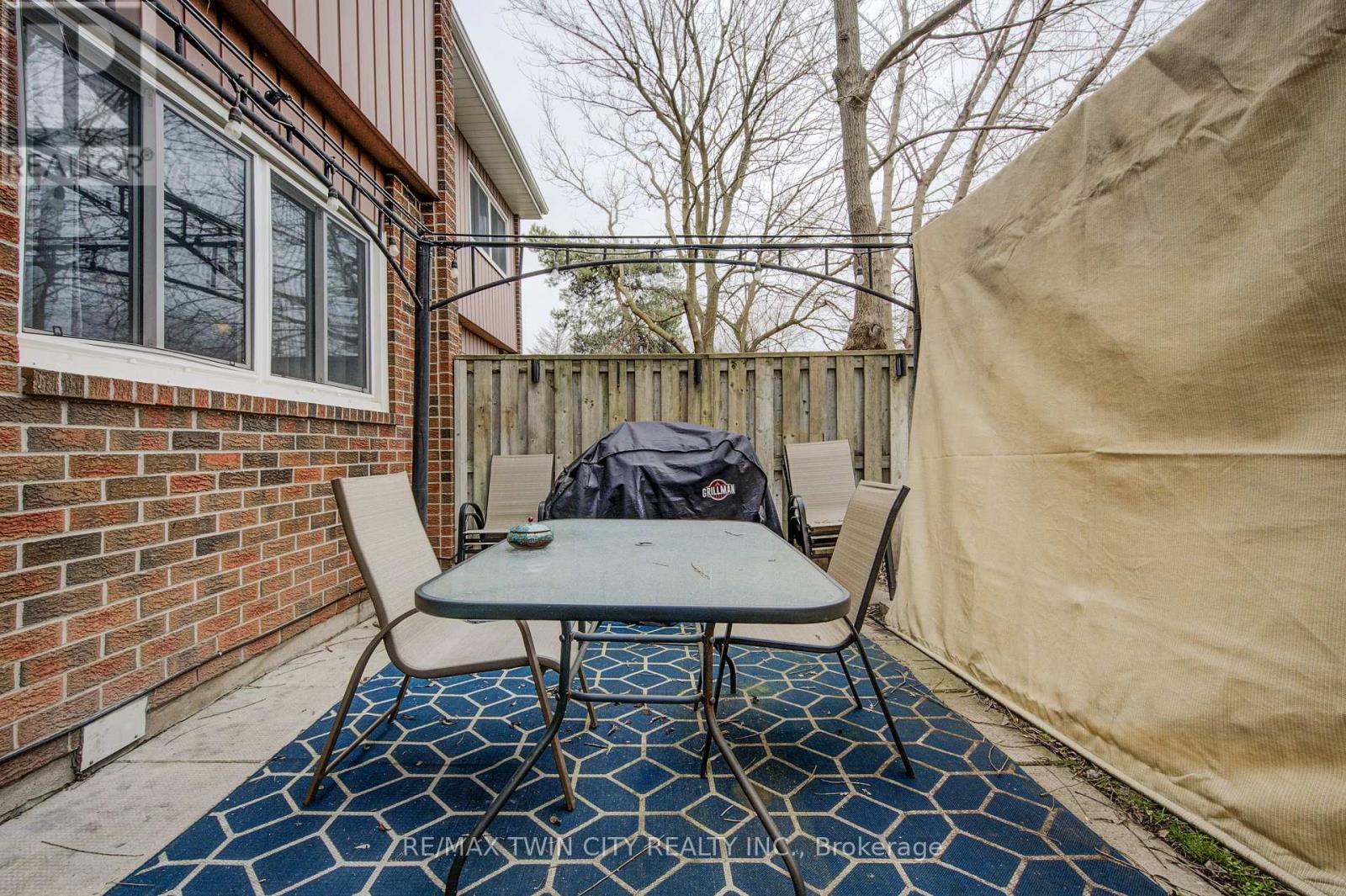 43 - 121 University Avenue E, Waterloo, Ontario  N2J 4J1 - Photo 29 - X11949276