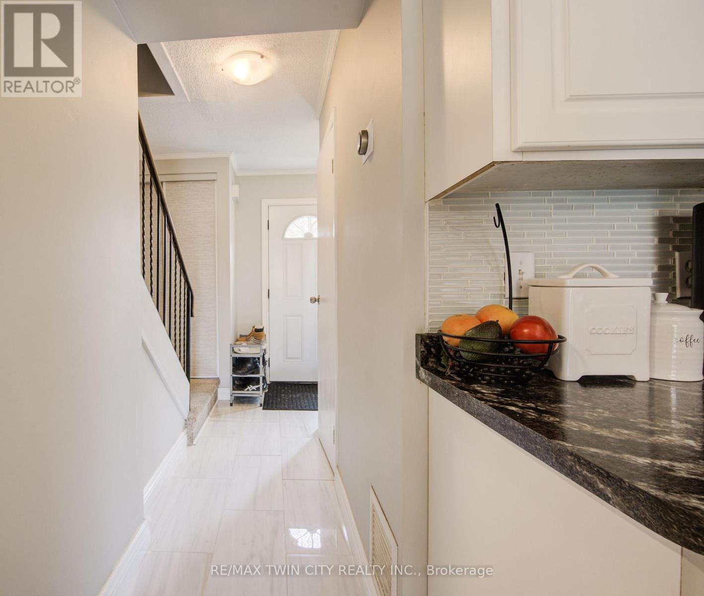 43 - 121 University Avenue E, Waterloo, Ontario  N2J 4J1 - Photo 9 - X11949276