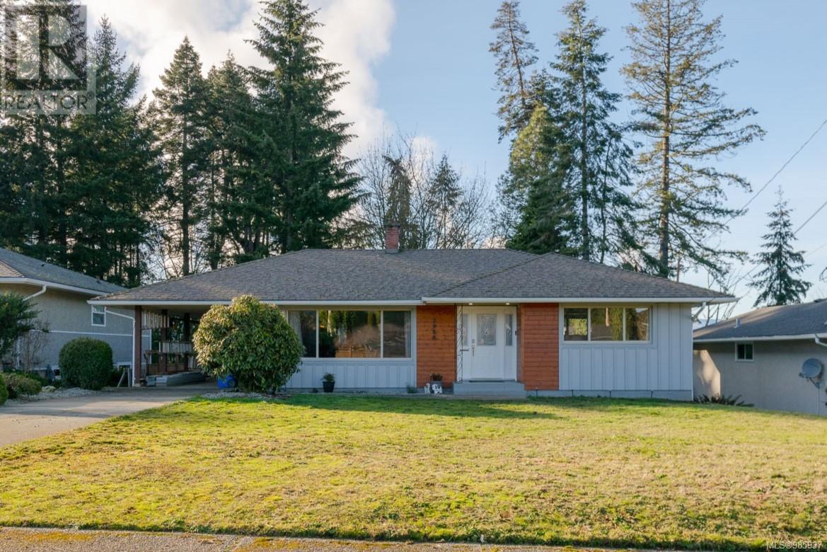 Property at 3988 3rd Ave image 3