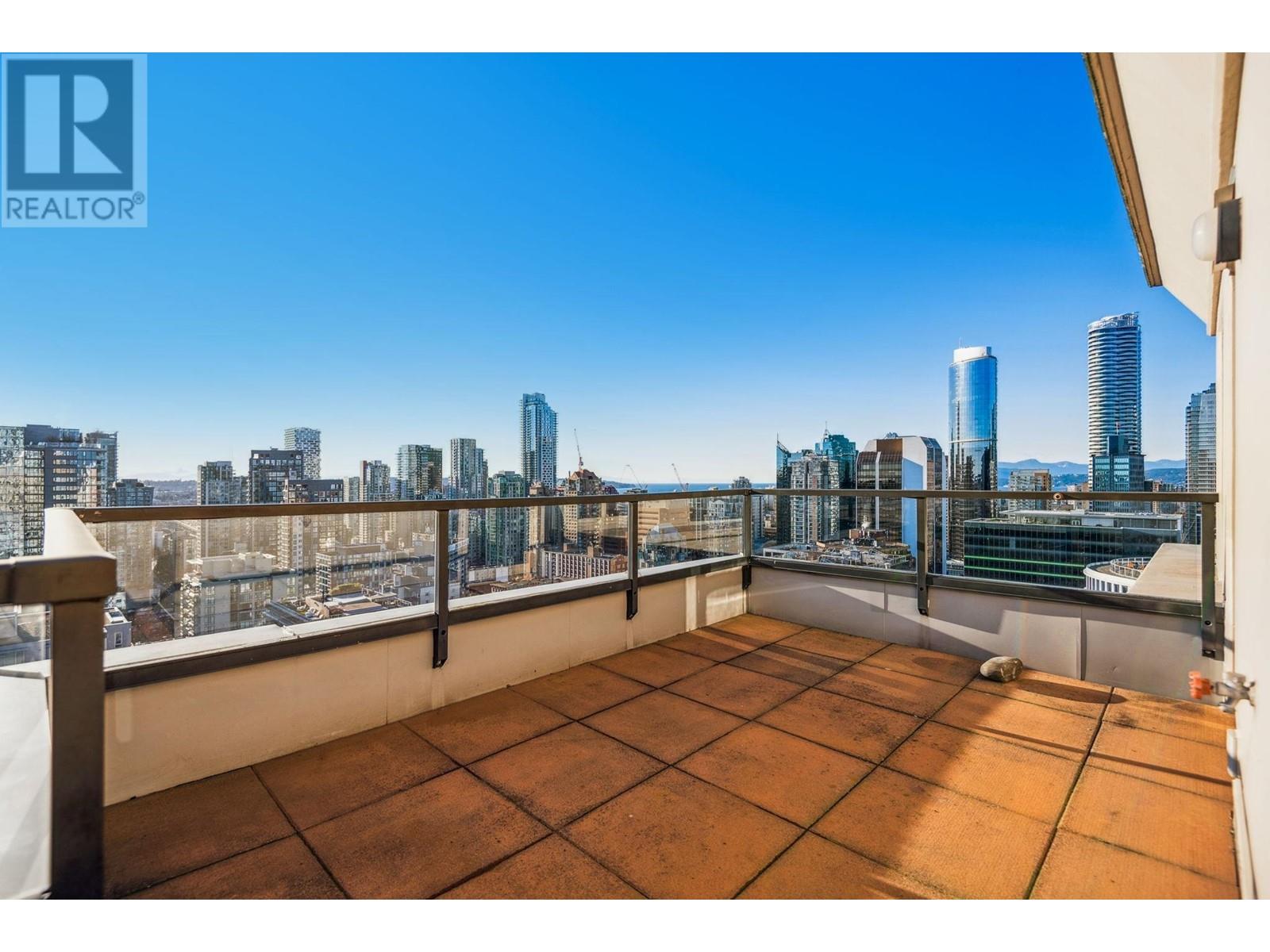 Listing Picture 23 of 40 : PH1 969 RICHARDS STREET, Vancouver / 溫哥華 - 魯藝地產 Yvonne Lu Group - MLS Medallion Club Member