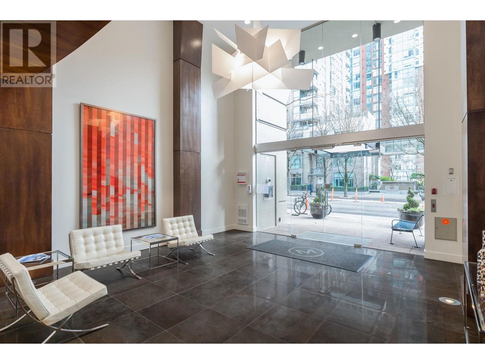 Listing Picture 32 of 40 : PH1 969 RICHARDS STREET, Vancouver / 溫哥華 - 魯藝地產 Yvonne Lu Group - MLS Medallion Club Member