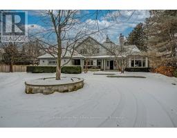 370 POPLAR DRIVE, Oakville, Ontario