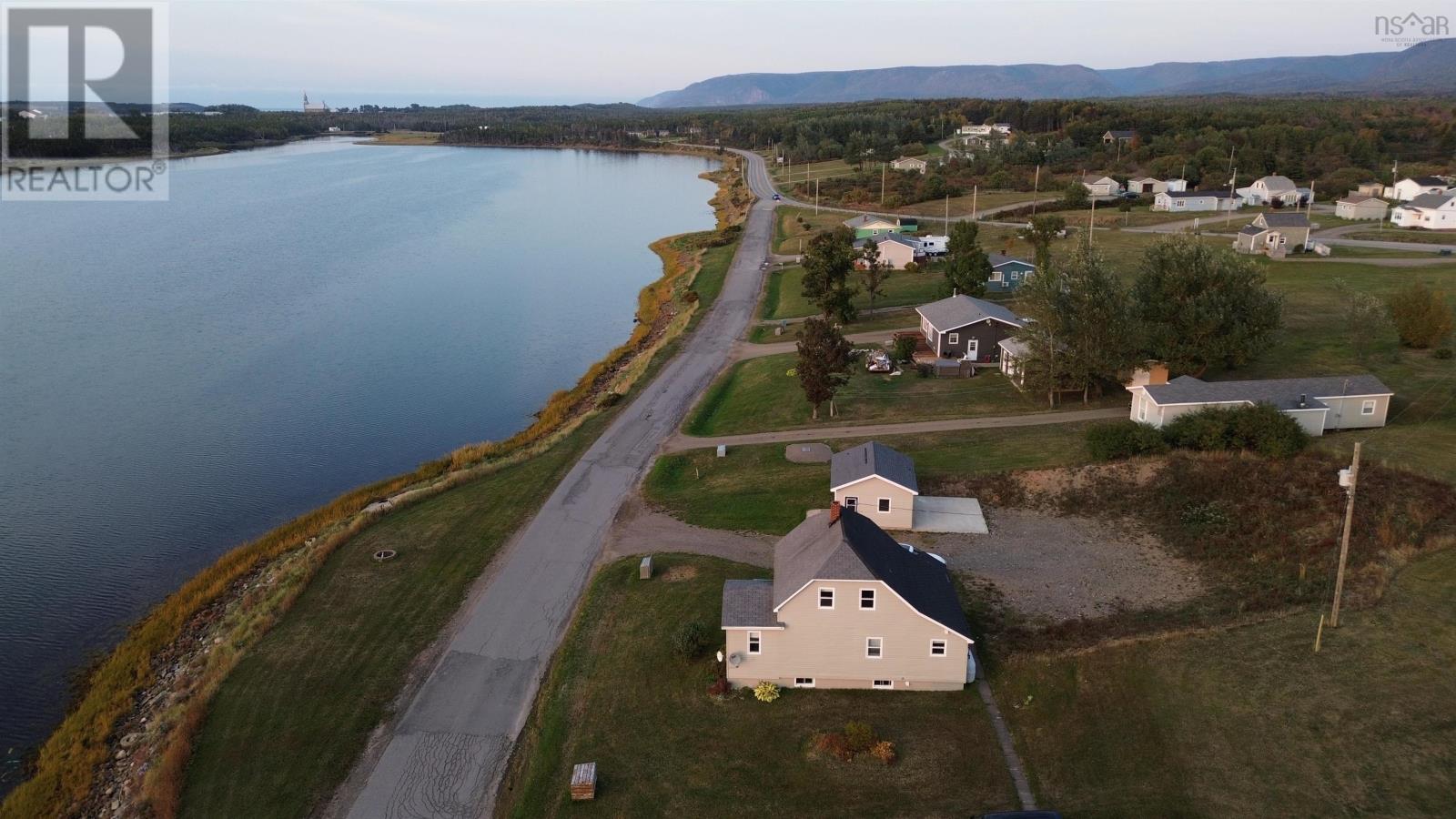 51 Hache Road, Point Cross, Nova Scotia  B0E 1H0 - Photo 8 - 202424222