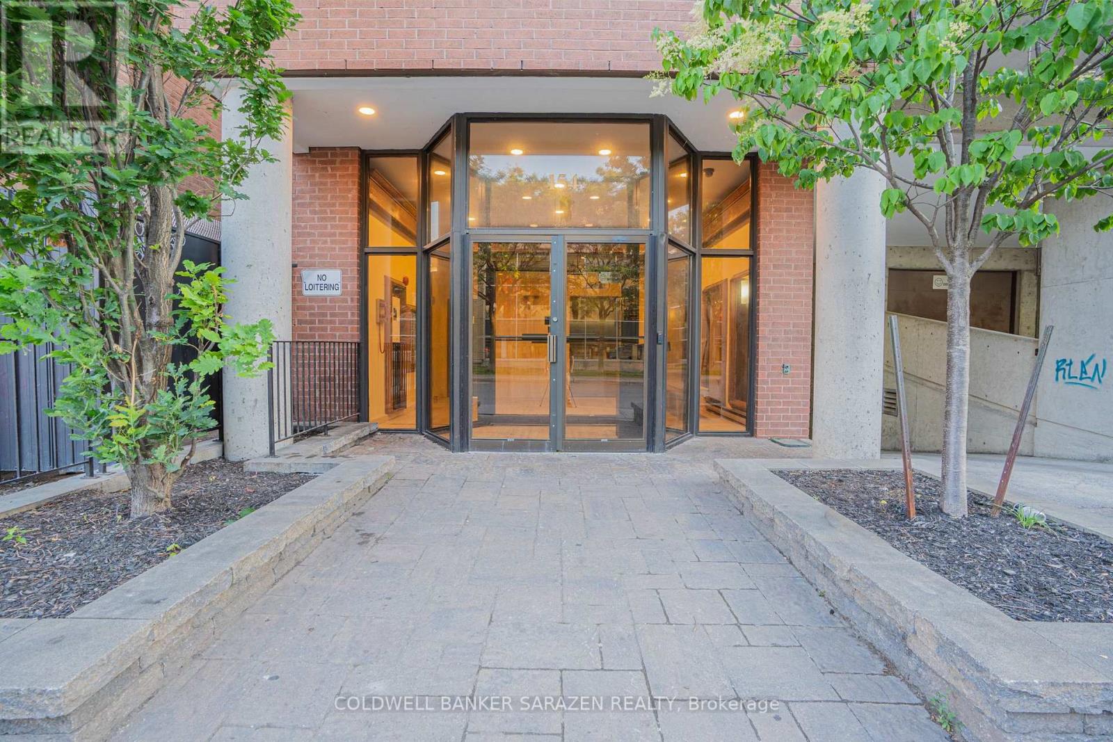 Property at 404 - 154 NELSON STREET image 3
