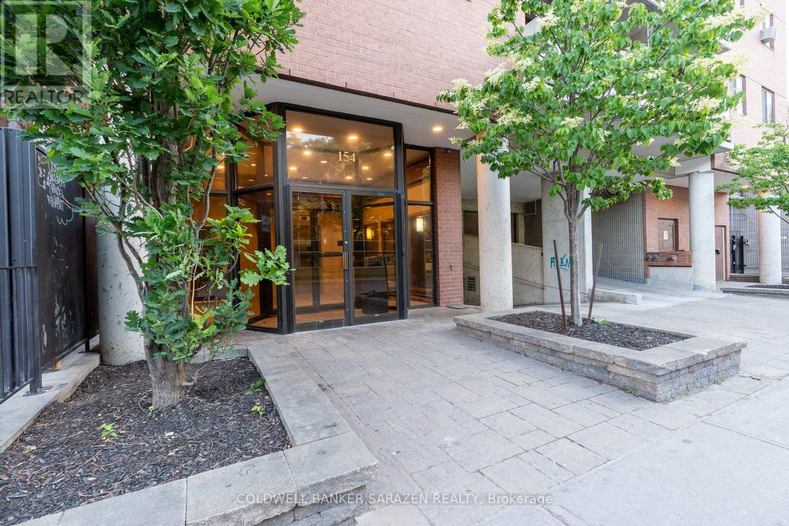 Property at 404 - 154 NELSON STREET image 5