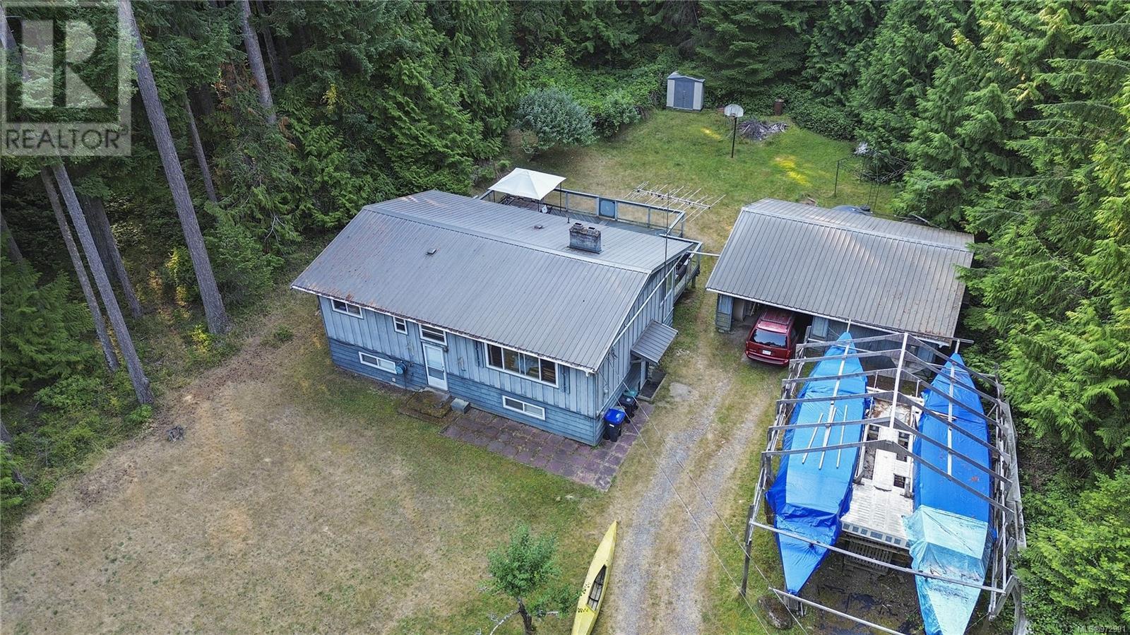 Property at 421 Berry Point Rd image 1