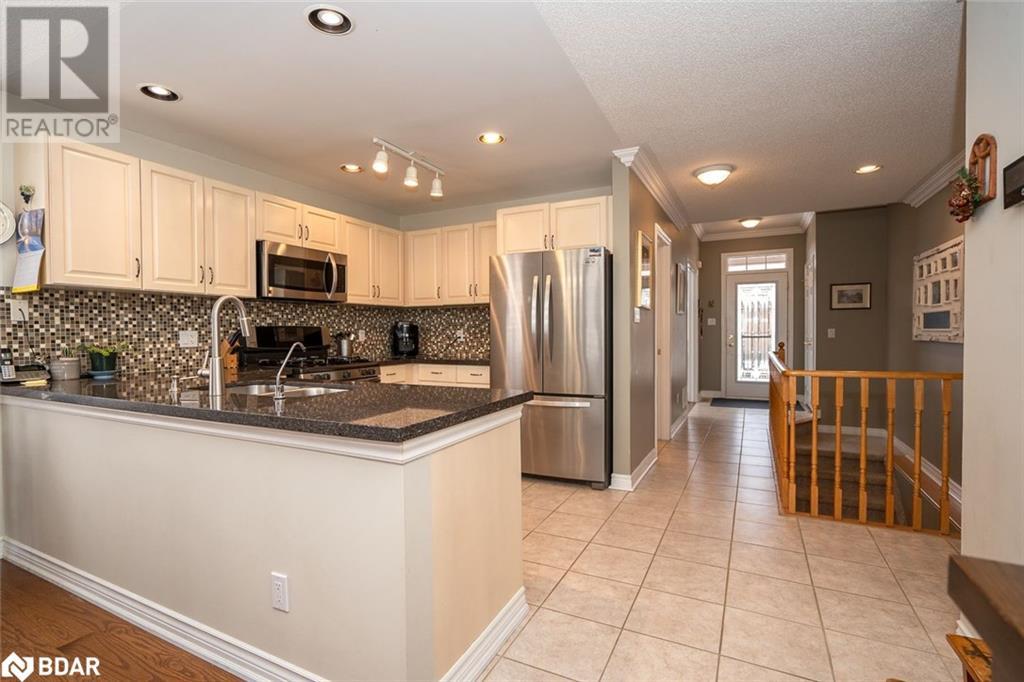 22 Artisan Lane, Alliston, Ontario  L9R 2G1 - Photo 6 - 40695022