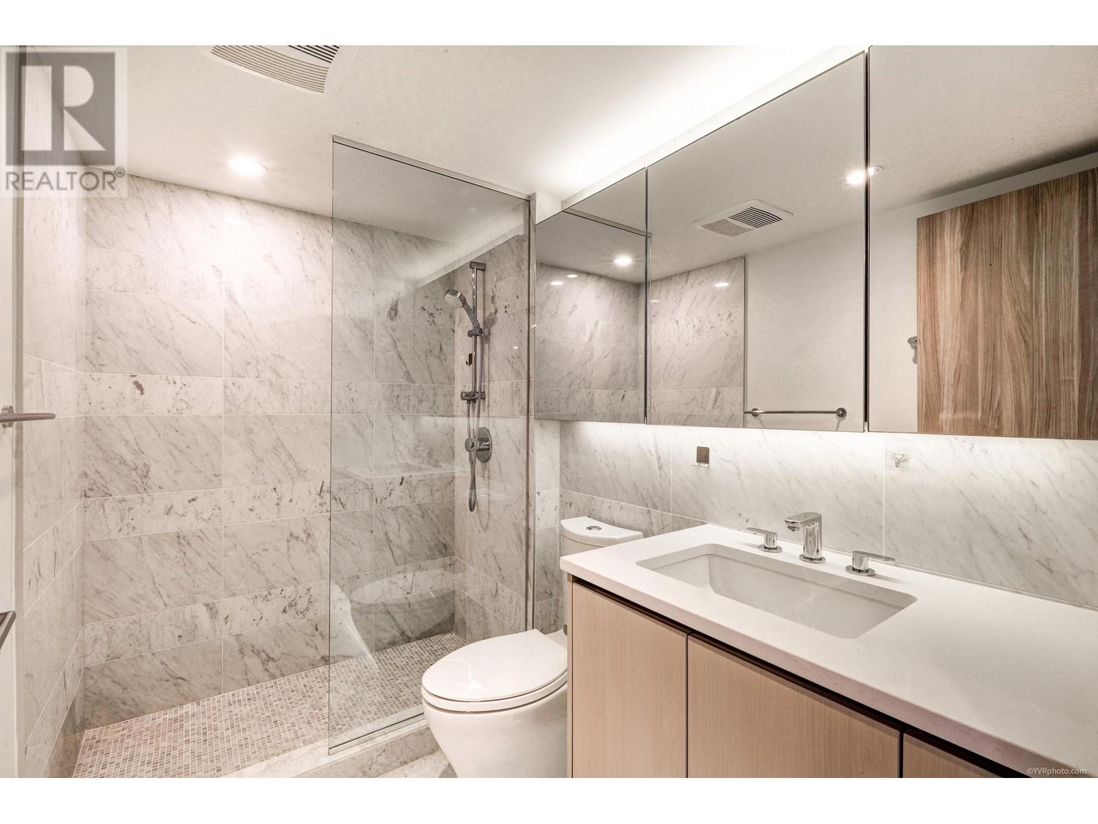 Listing Picture 7 of 23 : 307 8800 HAZELBRIDGE WAY, Richmond / 烈治文 - 魯藝地產 Yvonne Lu Group - MLS Medallion Club Member