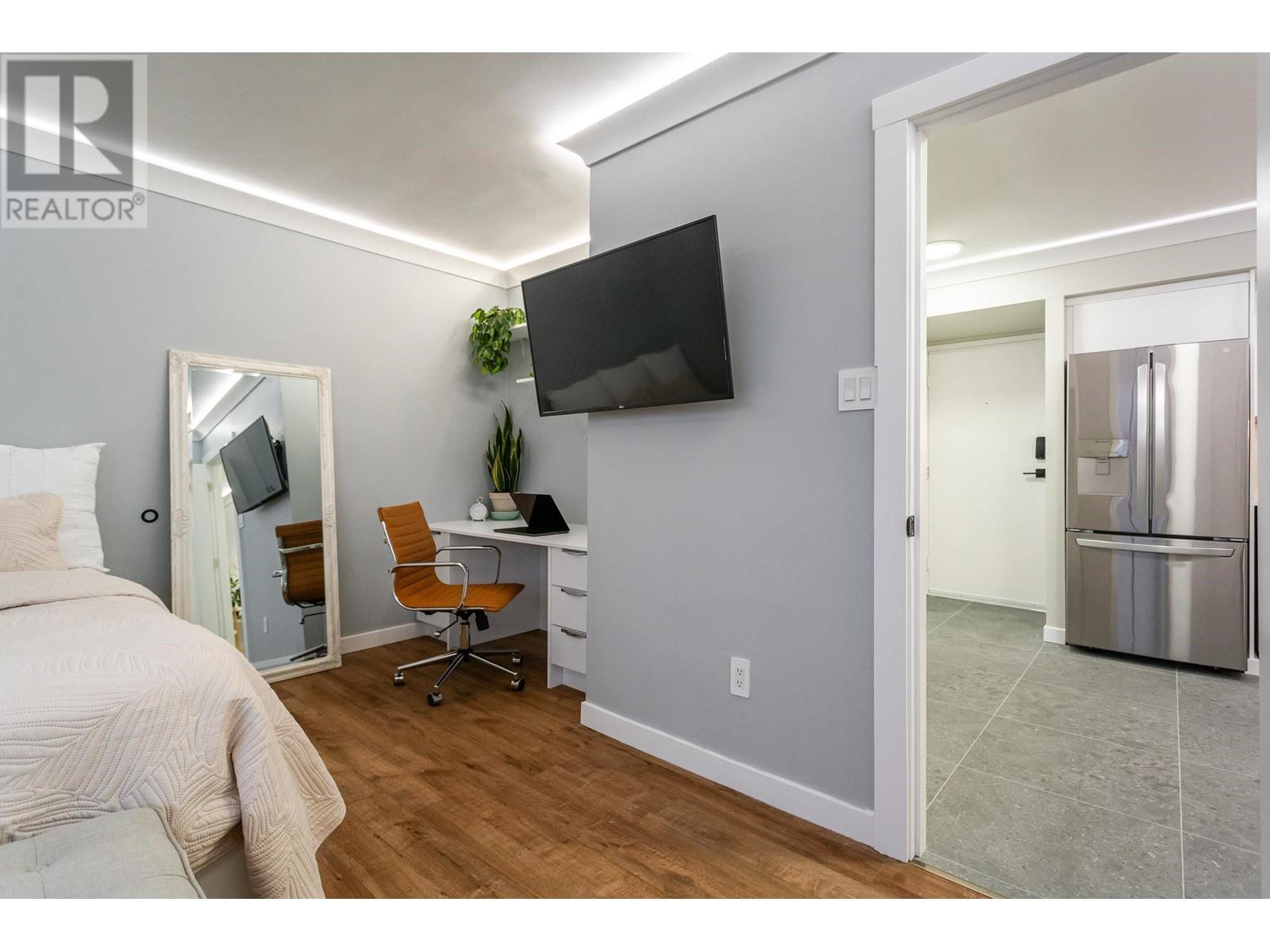 2205 3771 Bartlett Court, Burnaby, British Columbia  V3J 7G8 - Photo 14 - R2962173
